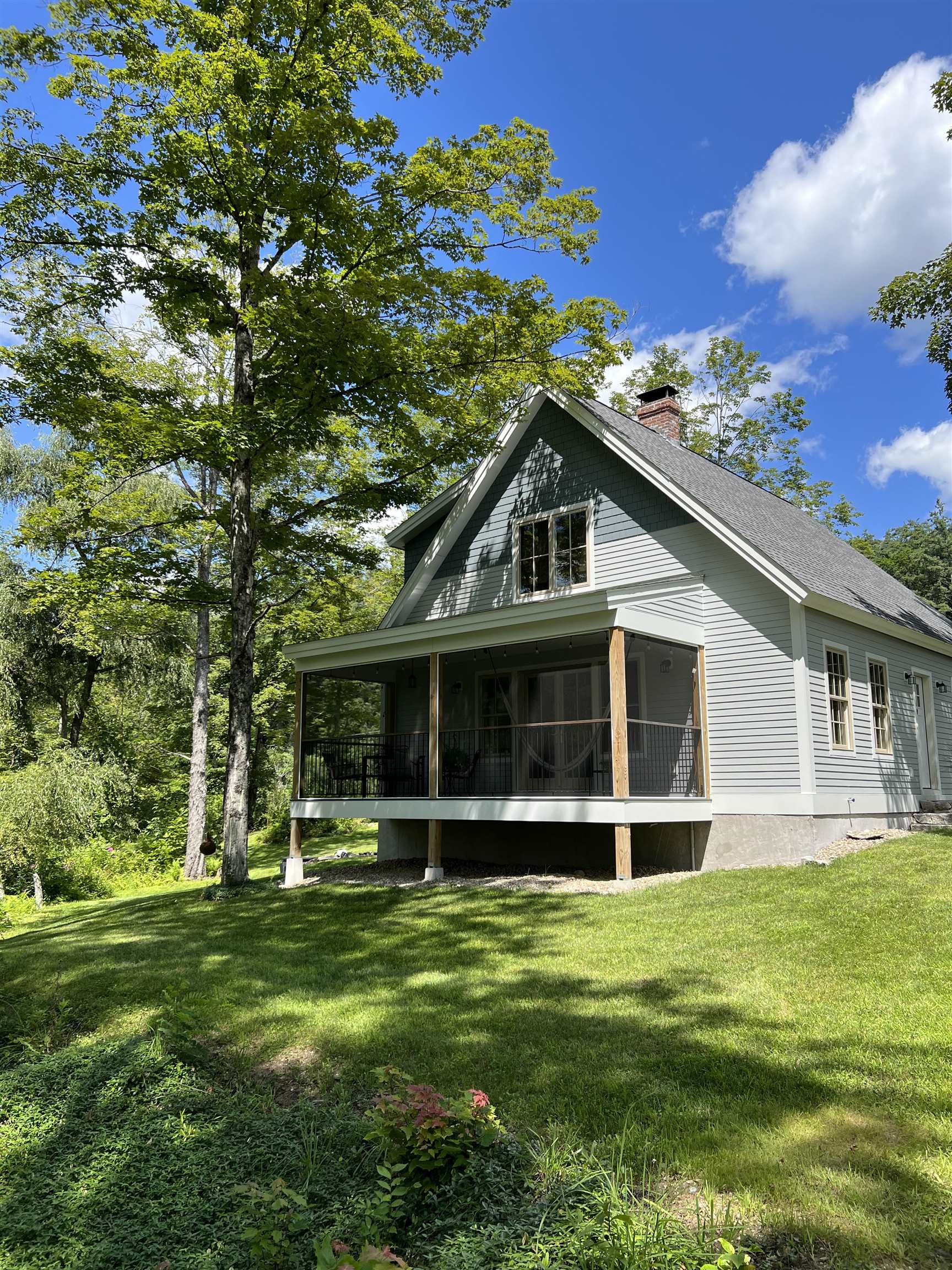 29 Bonds Corner Rd, Hancock, NH 03449