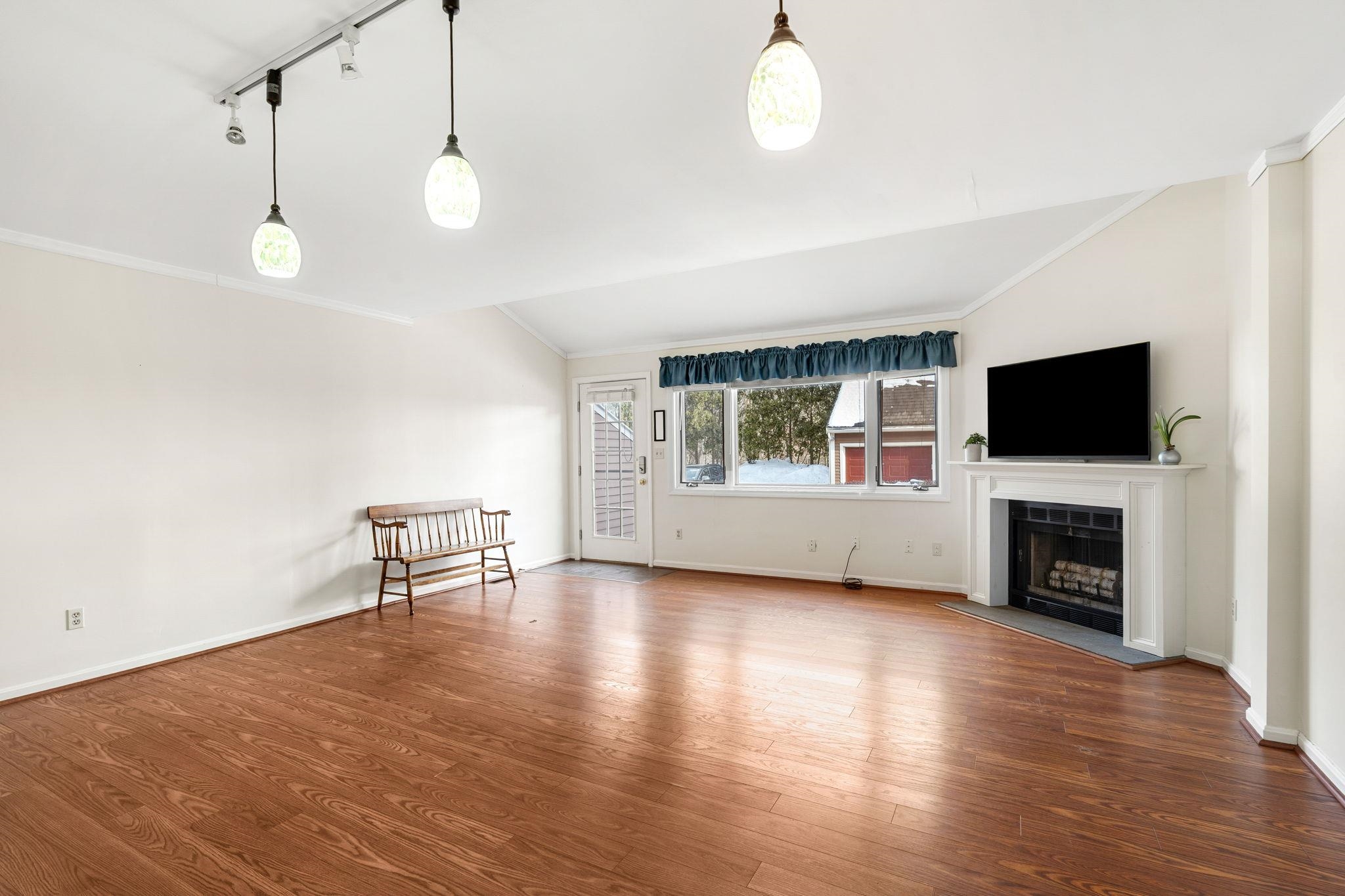 96 Spinnaker Way, Portsmouth, NH 03801