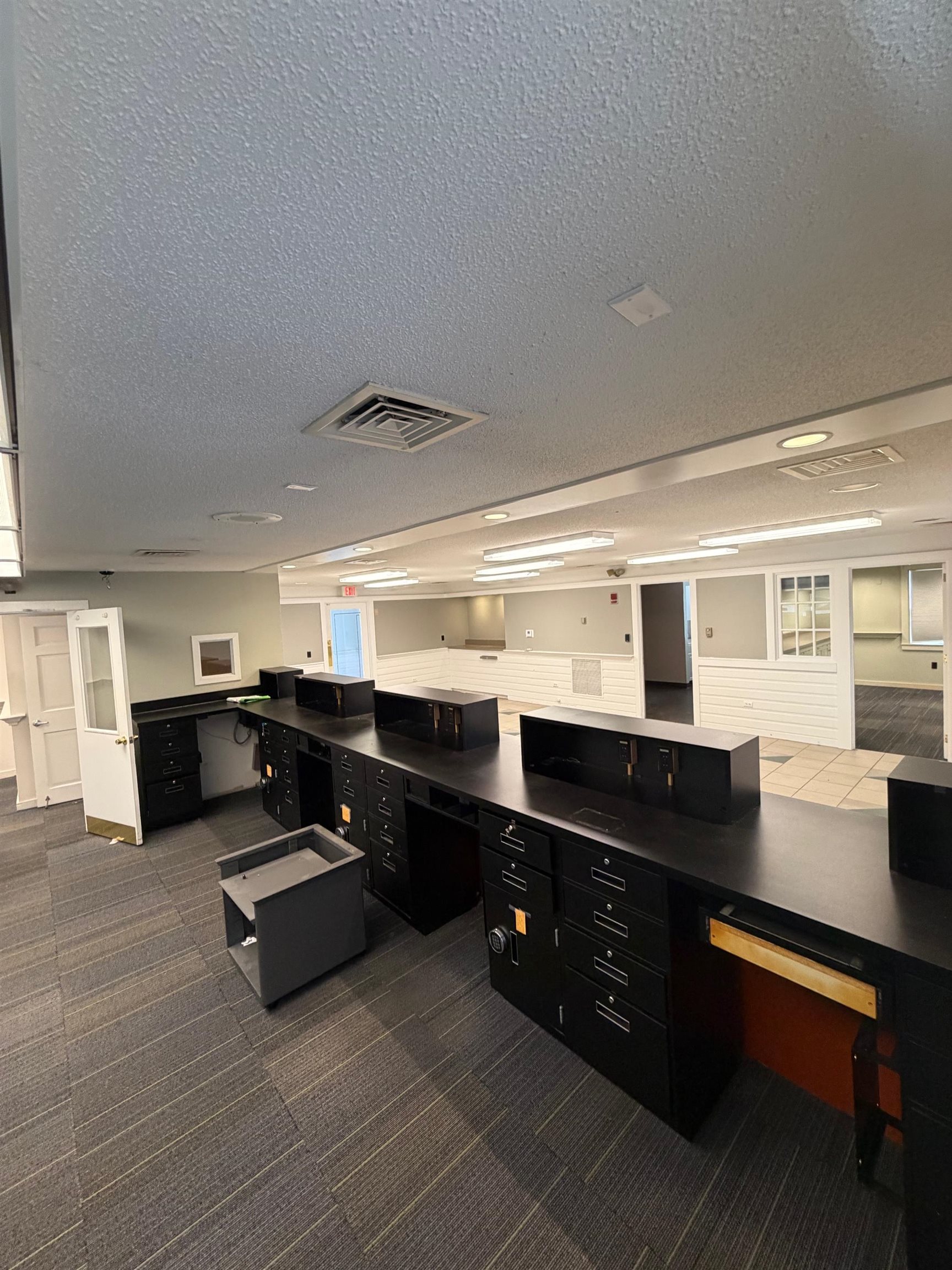 884 Main St, Hopkinton, NH 03229