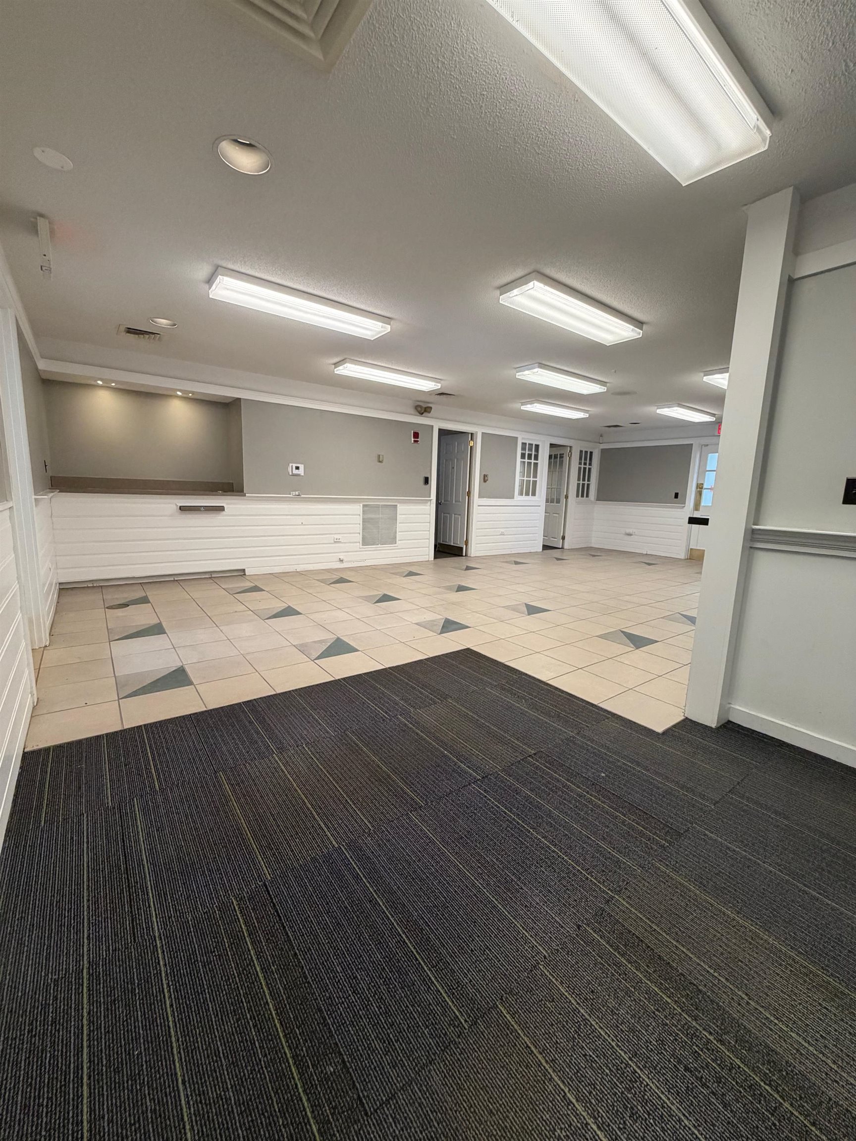 884 Main St, Hopkinton, NH 03229