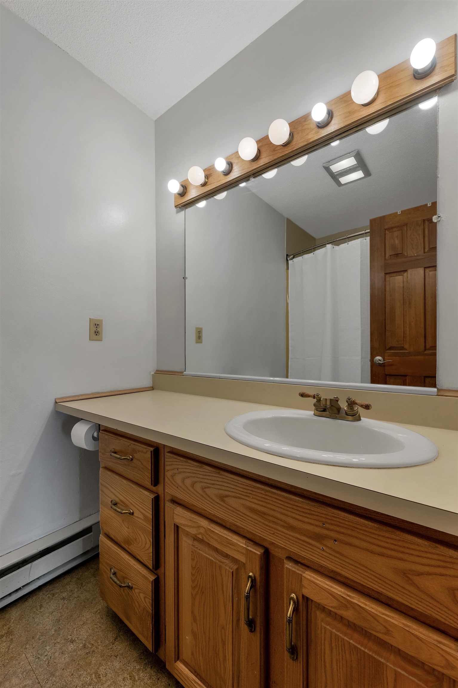 55 High View Cir, Gilford, NH 03249