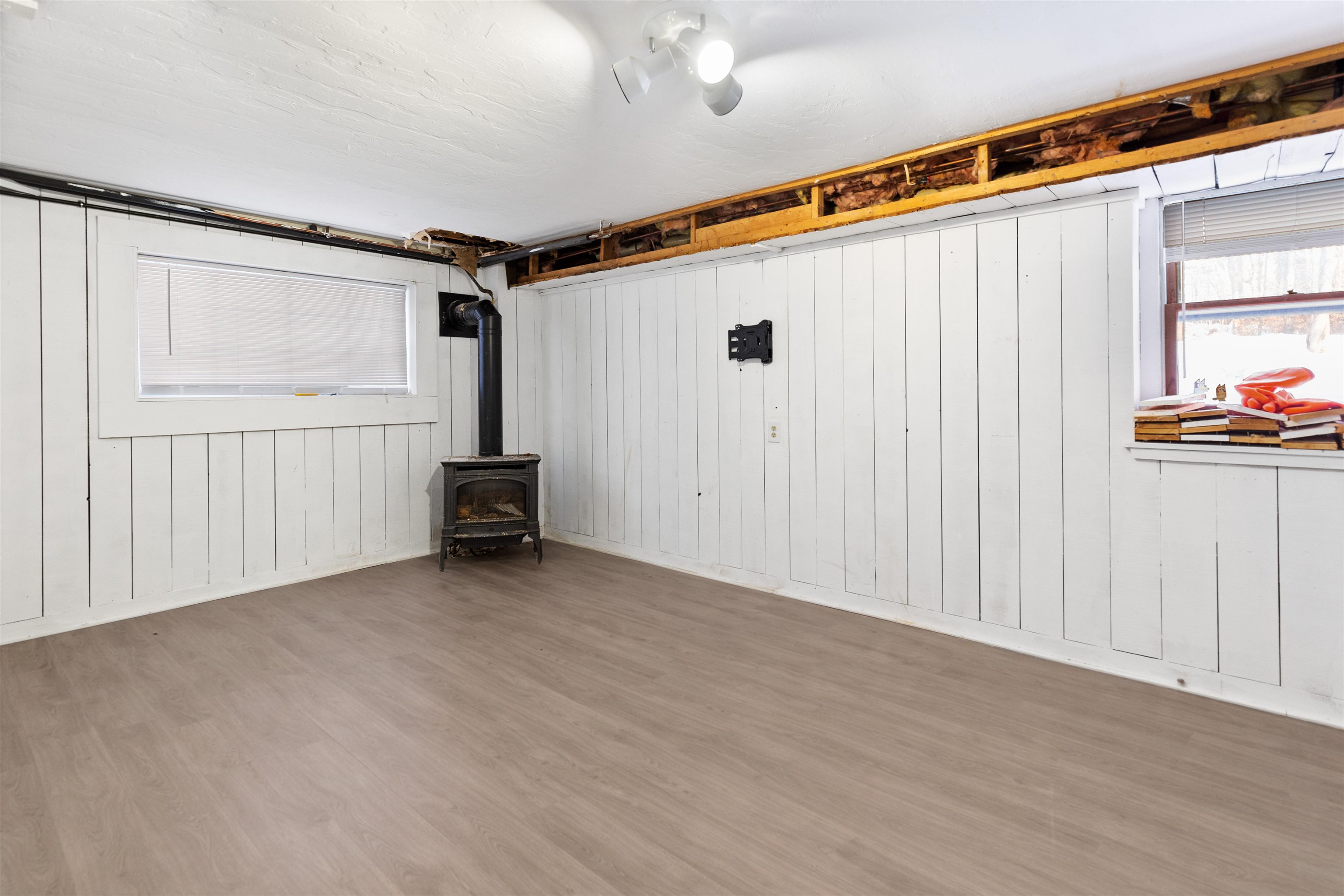 30 Elderberry Dr, Gilford, NH 03249