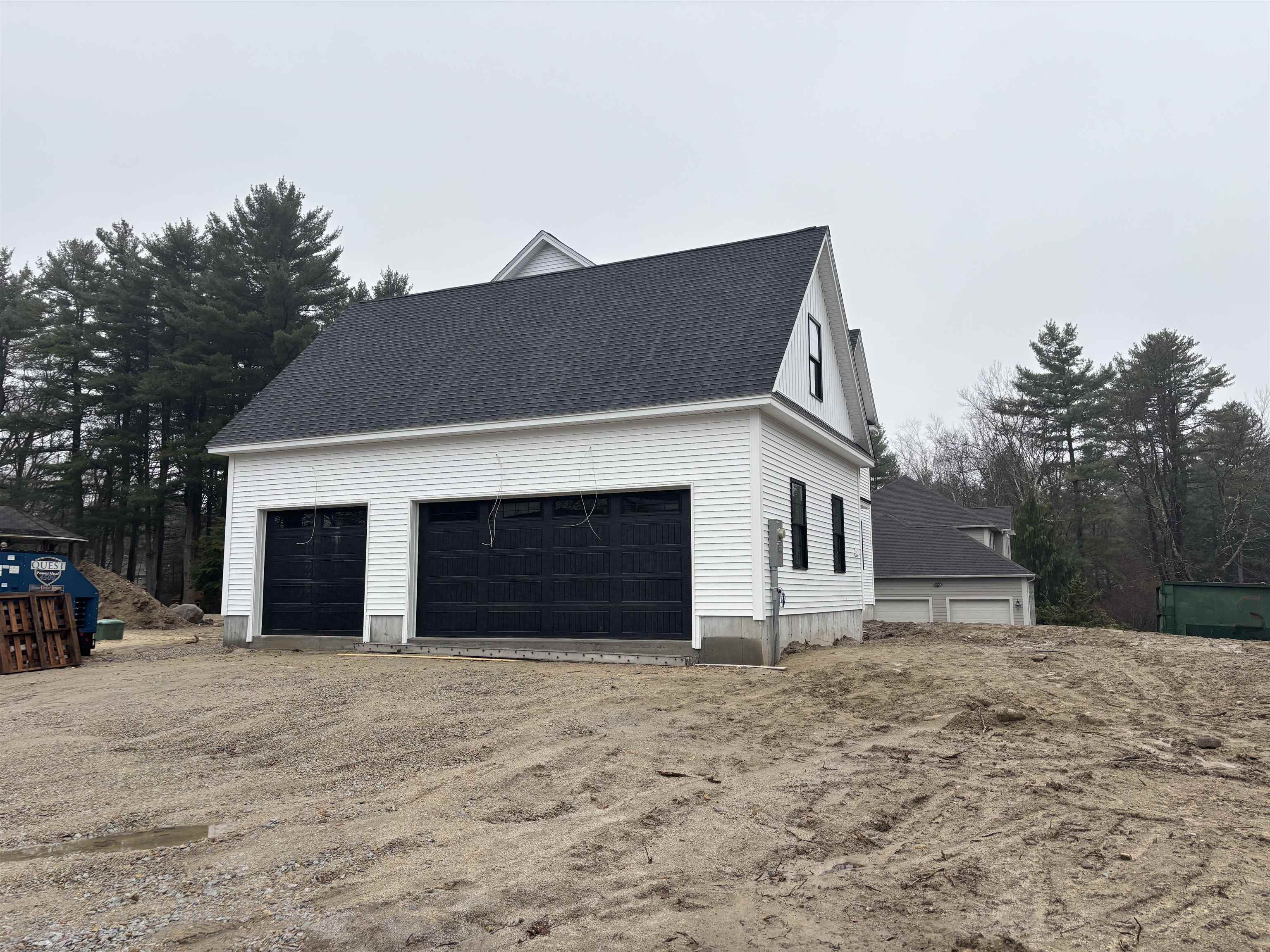 61 Whitford St, Manchester, NH 03104