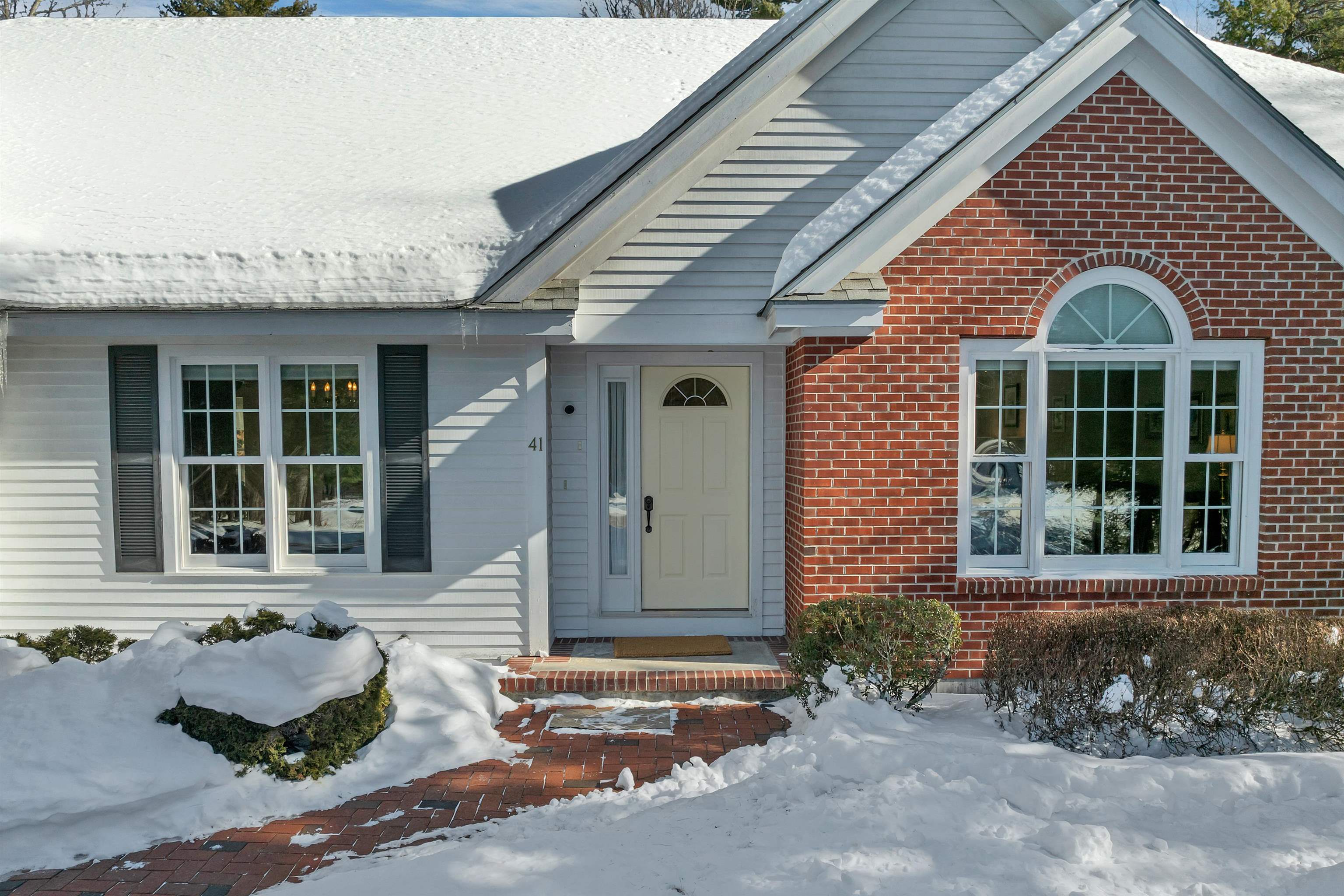 41 Fieldstone Road — photo 3