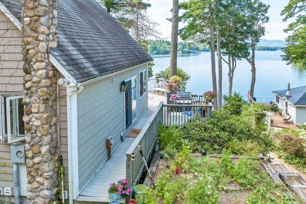 92 Canopache Rd, Wolfeboro, NH 03894