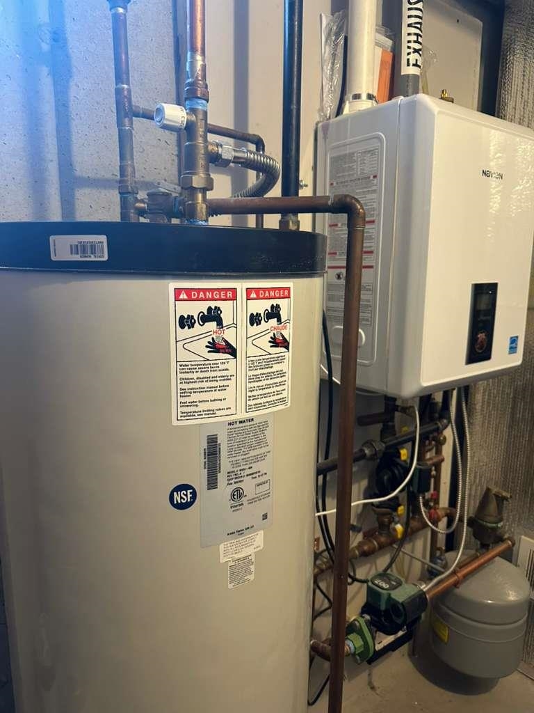 4 Wilshire Ln #4, Pelham, NH 03076