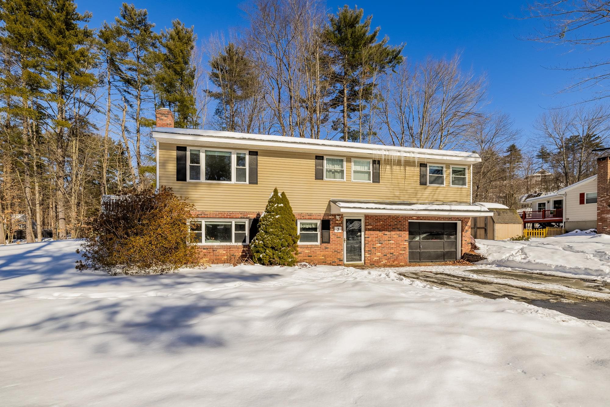 3 Tenley Dr, Lebanon, NH 03784