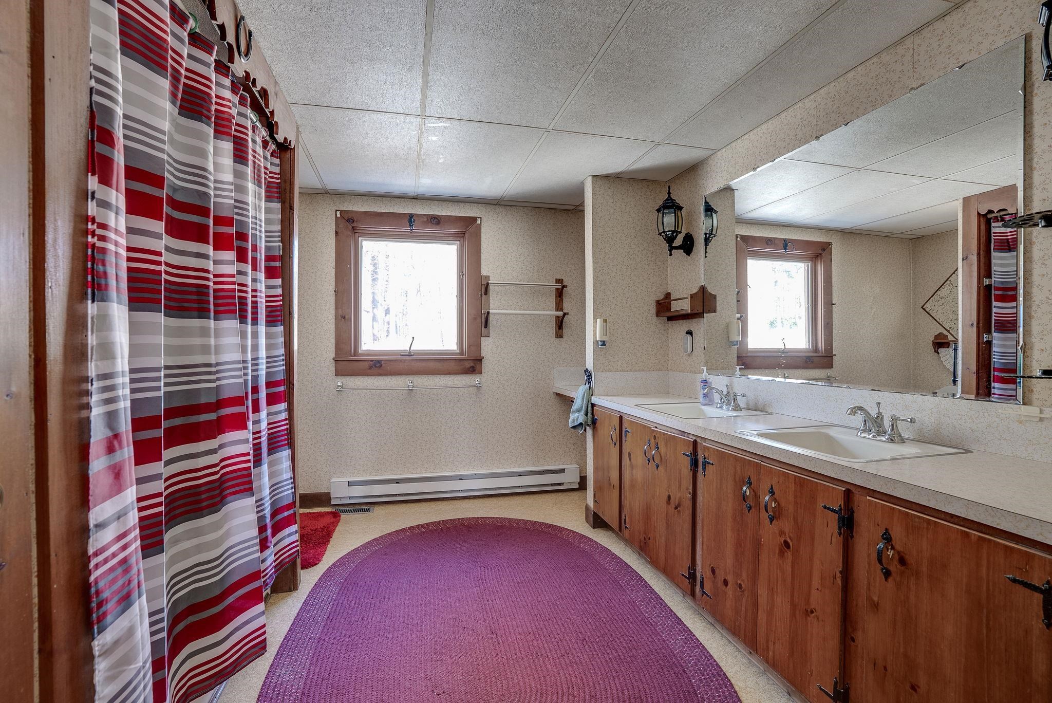 81 North Main St, Troy, NH 03465