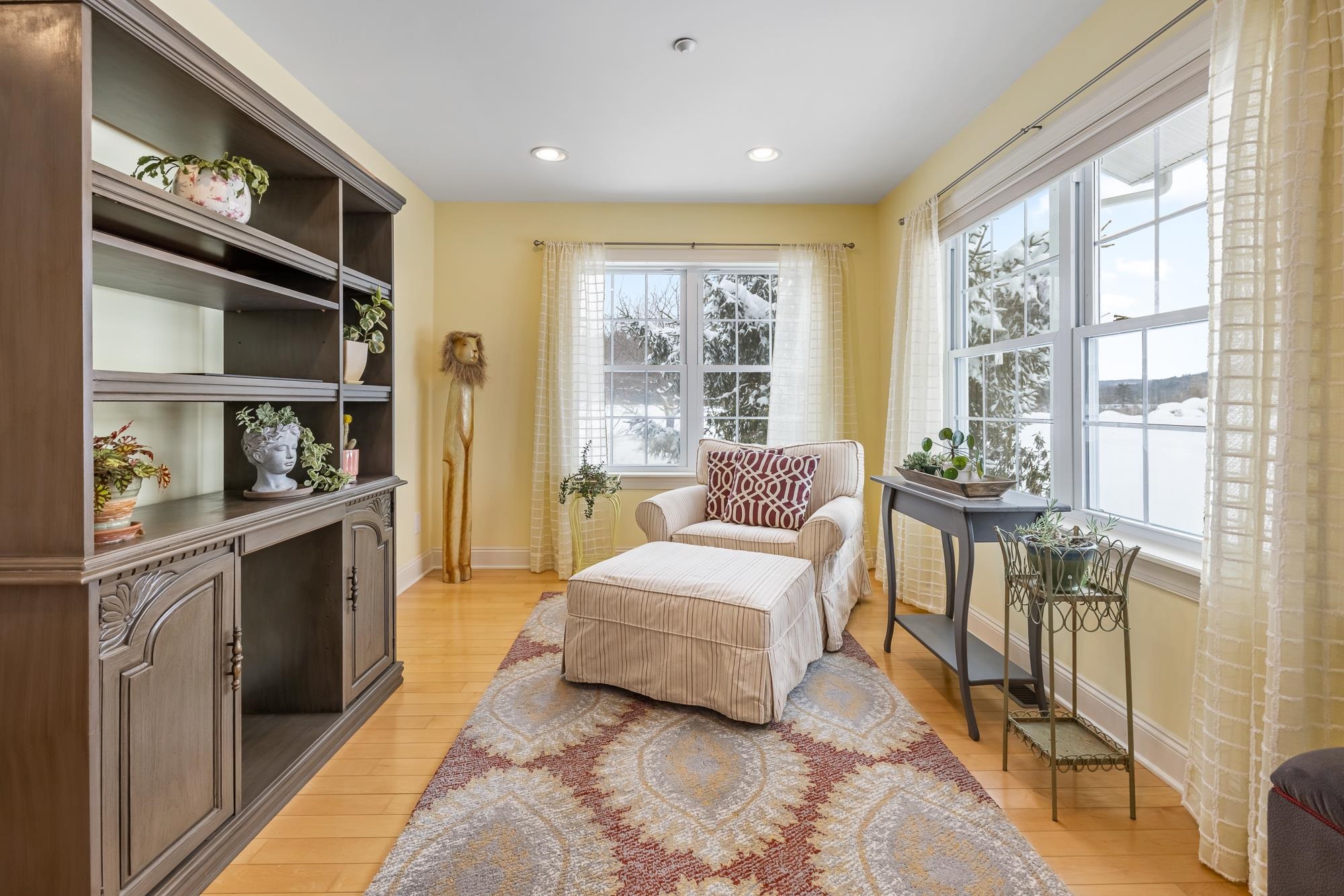 25 Rio Vista Ln, Lebanon, NH 03766