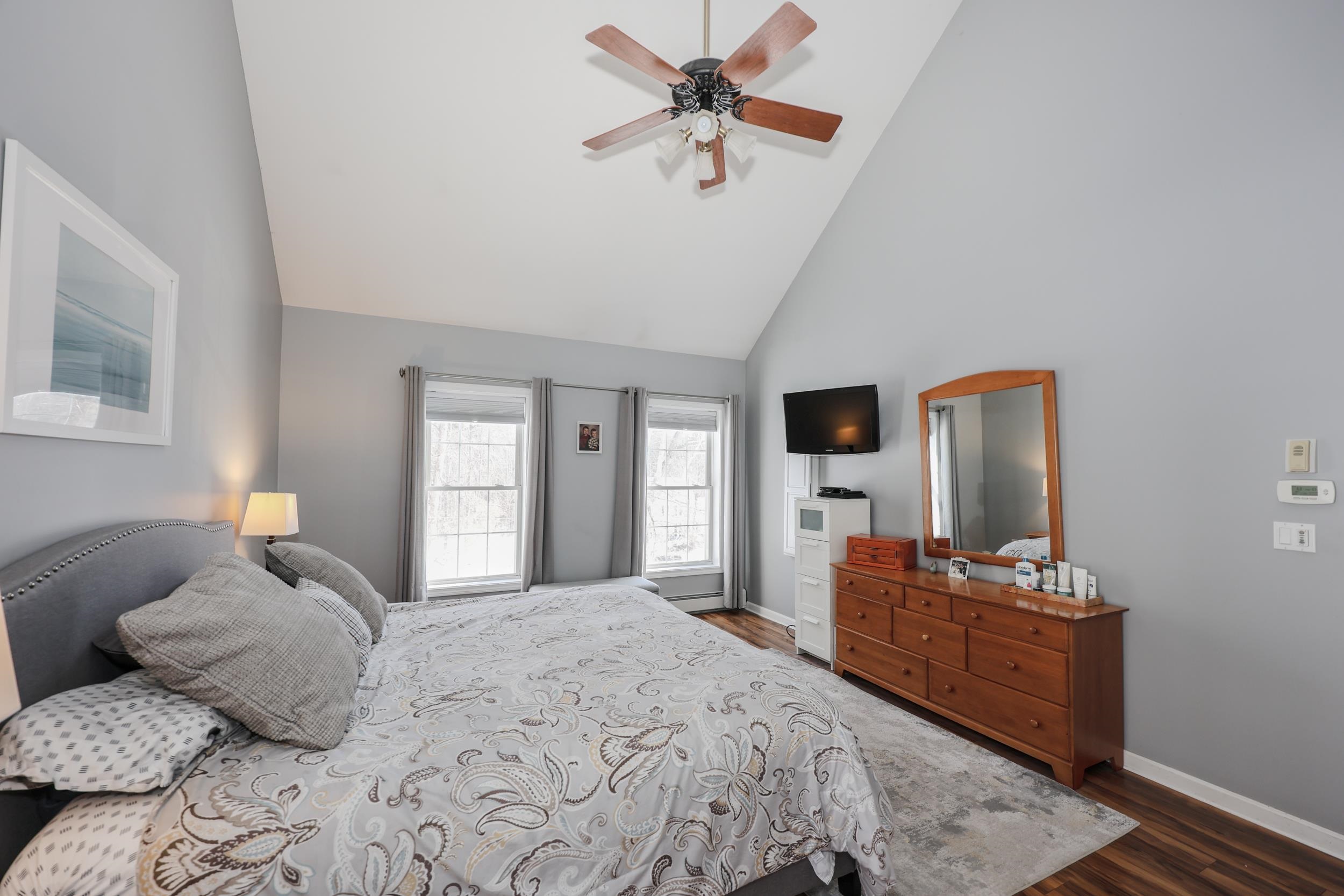 10 Jade Dr, Danville, NH 03819