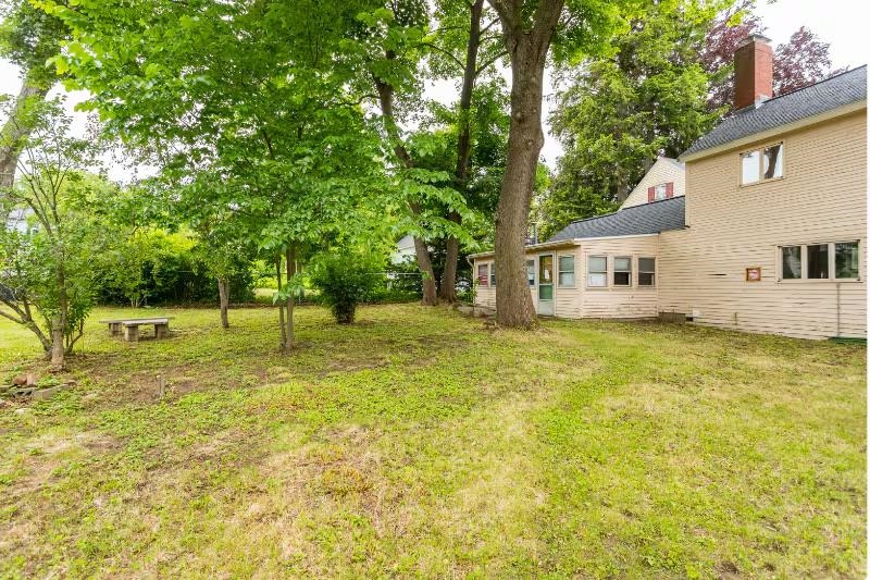 137 Locust St, Dover, NH 03820