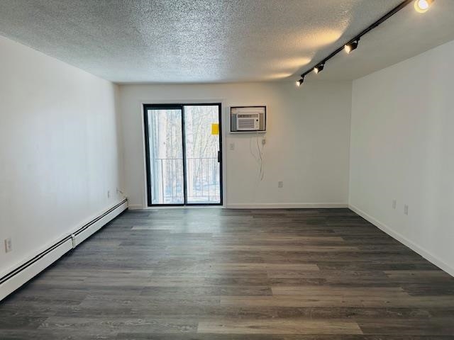 Homes for sale in Nashua, NH | 3 Knights Bridge Dr #302, Nashua, NH 03063 | MLS# 5076325