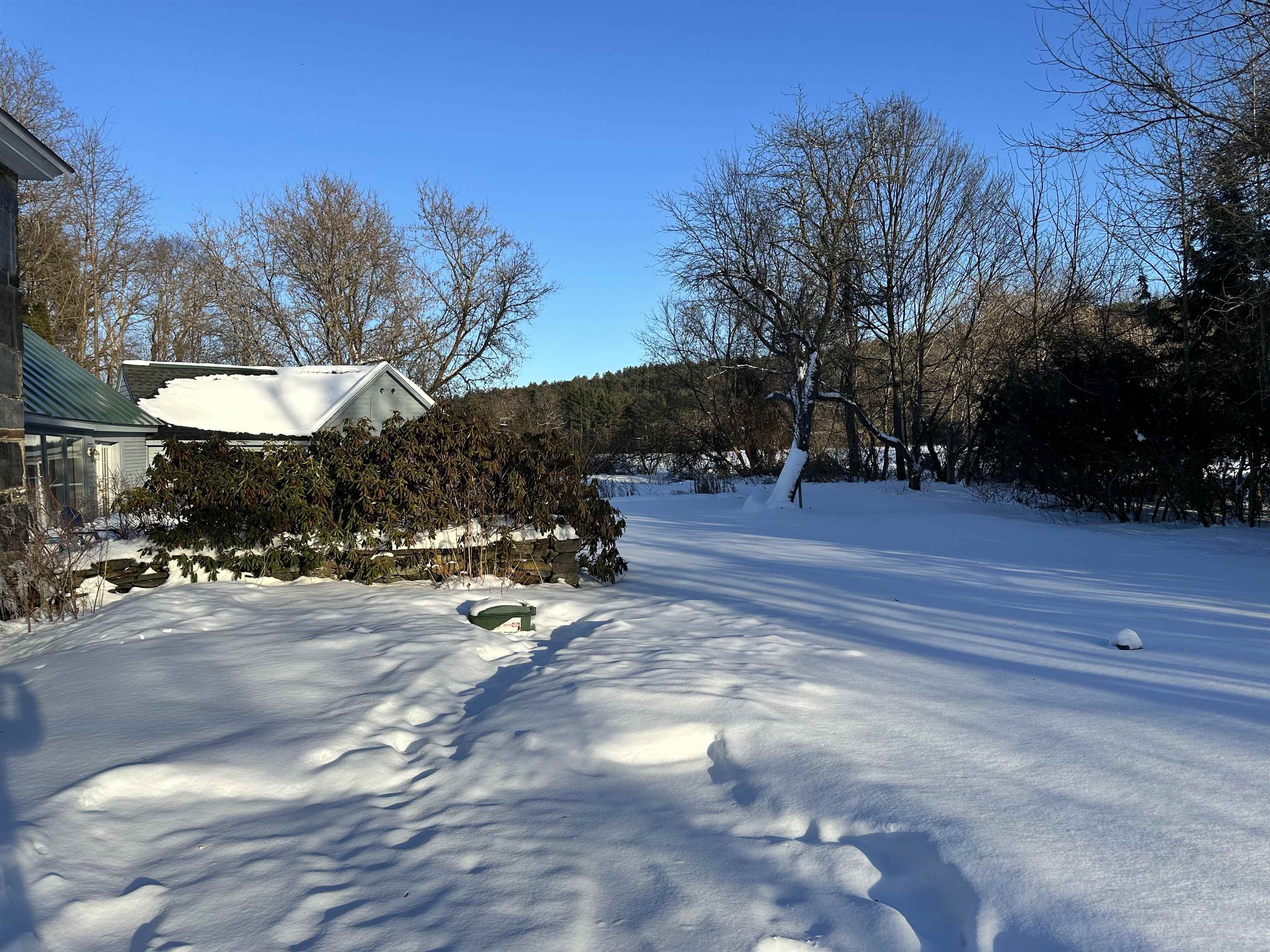 526 River Rd, Lyme, NH 03768