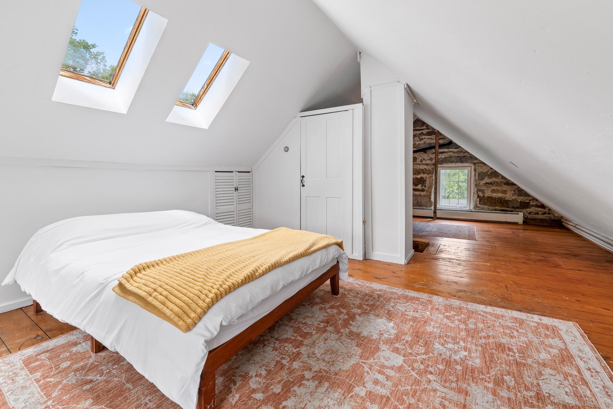 526 River Rd, Lyme, NH 03768