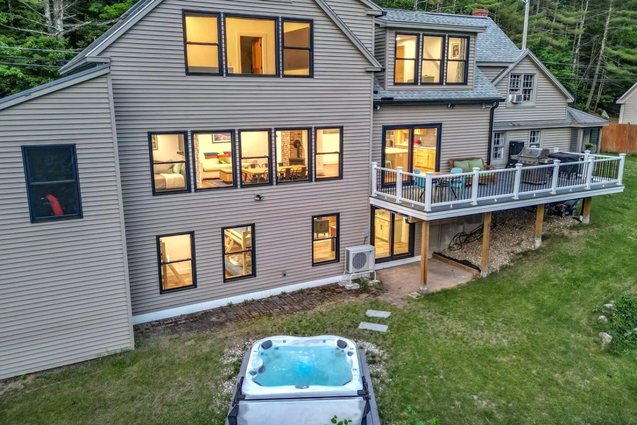 127 New Hampshire Route 16a, Bartlett, NH 03812