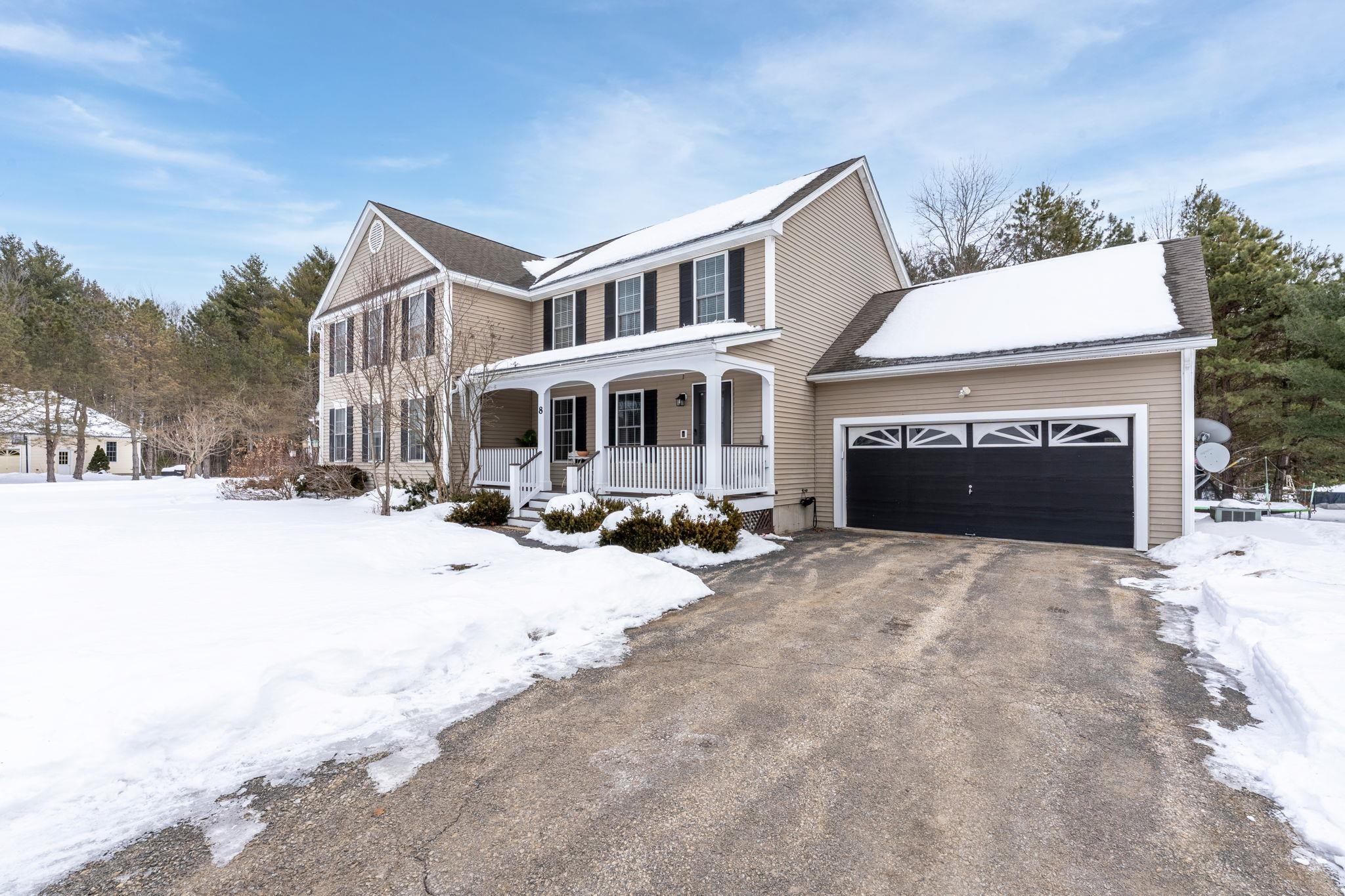 MLS 5076355: 8 Snowdrop Lane, Litchfield NH