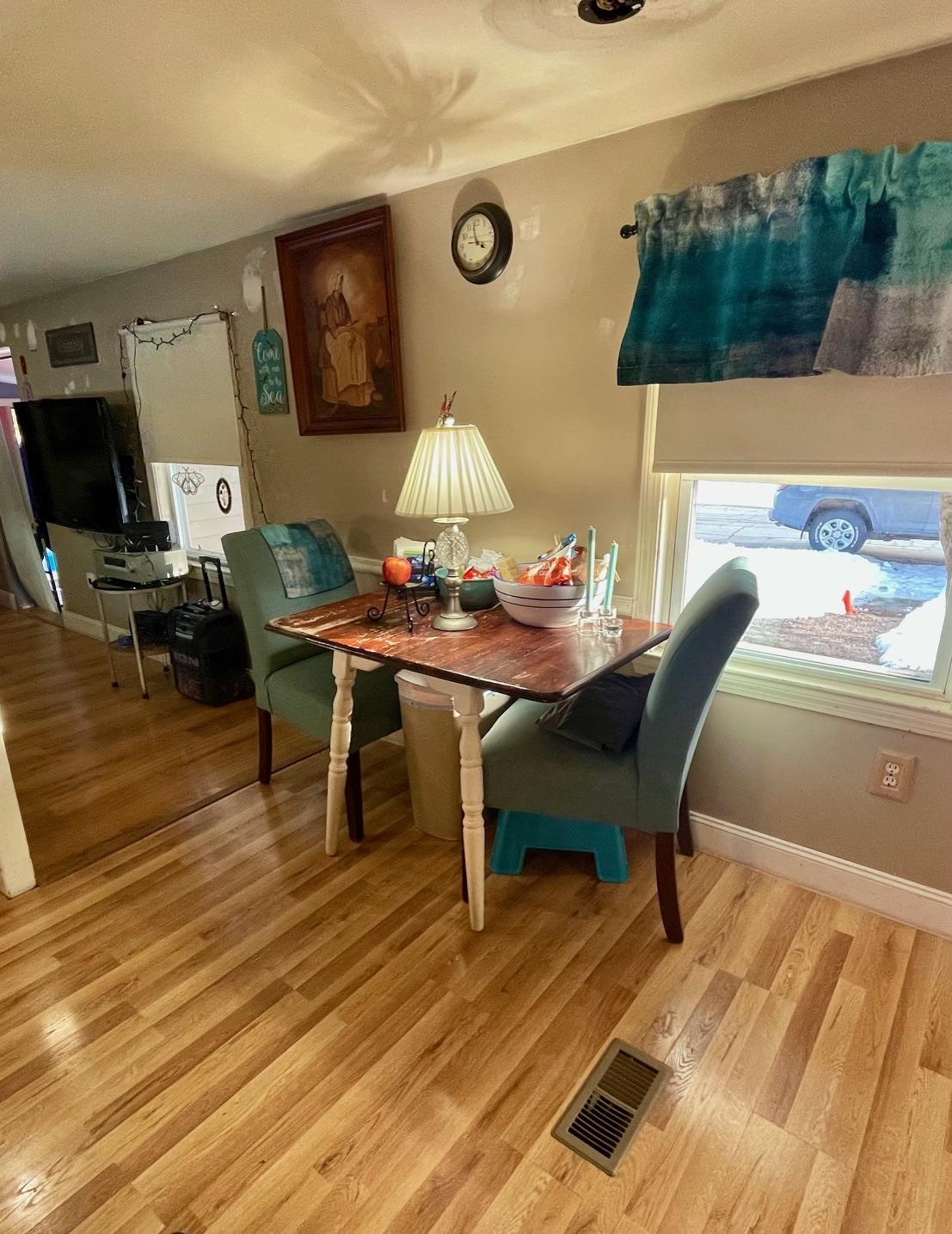 464 Boston Post Rd #5, Amherst, NH 03031