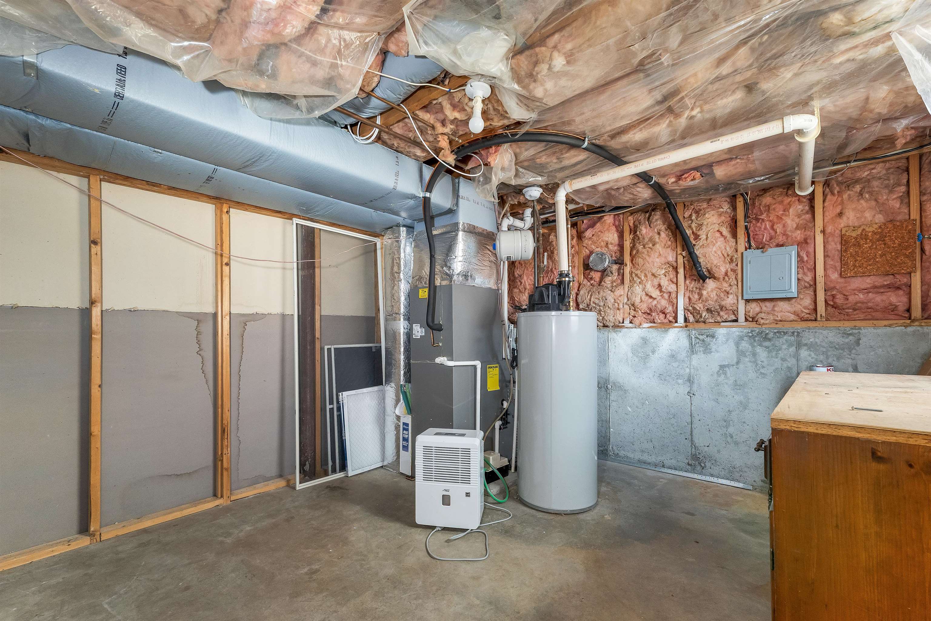 60 Norma Dr, Nashua, NH 03062