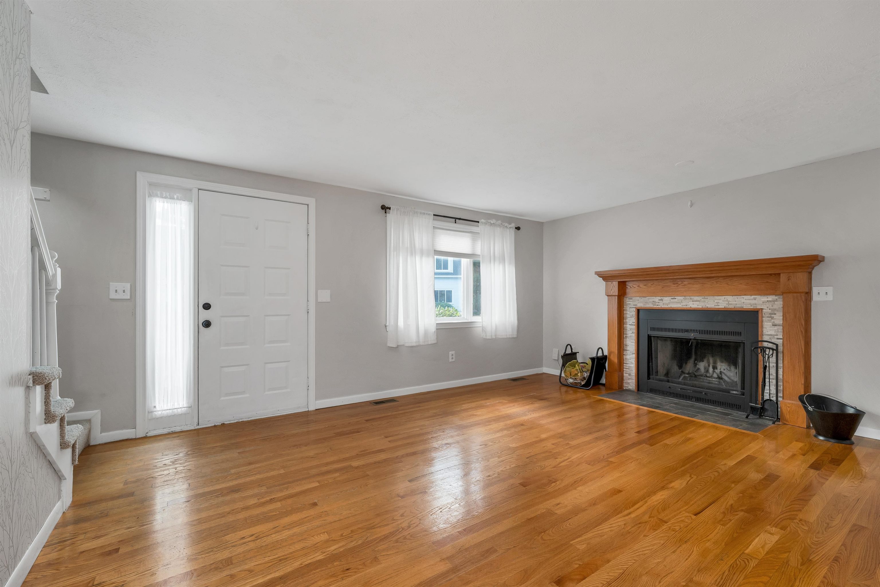 Homes for sale in Nashua, NH | 60 Norma Dr, Nashua, NH 03062 | MLS# 5076374