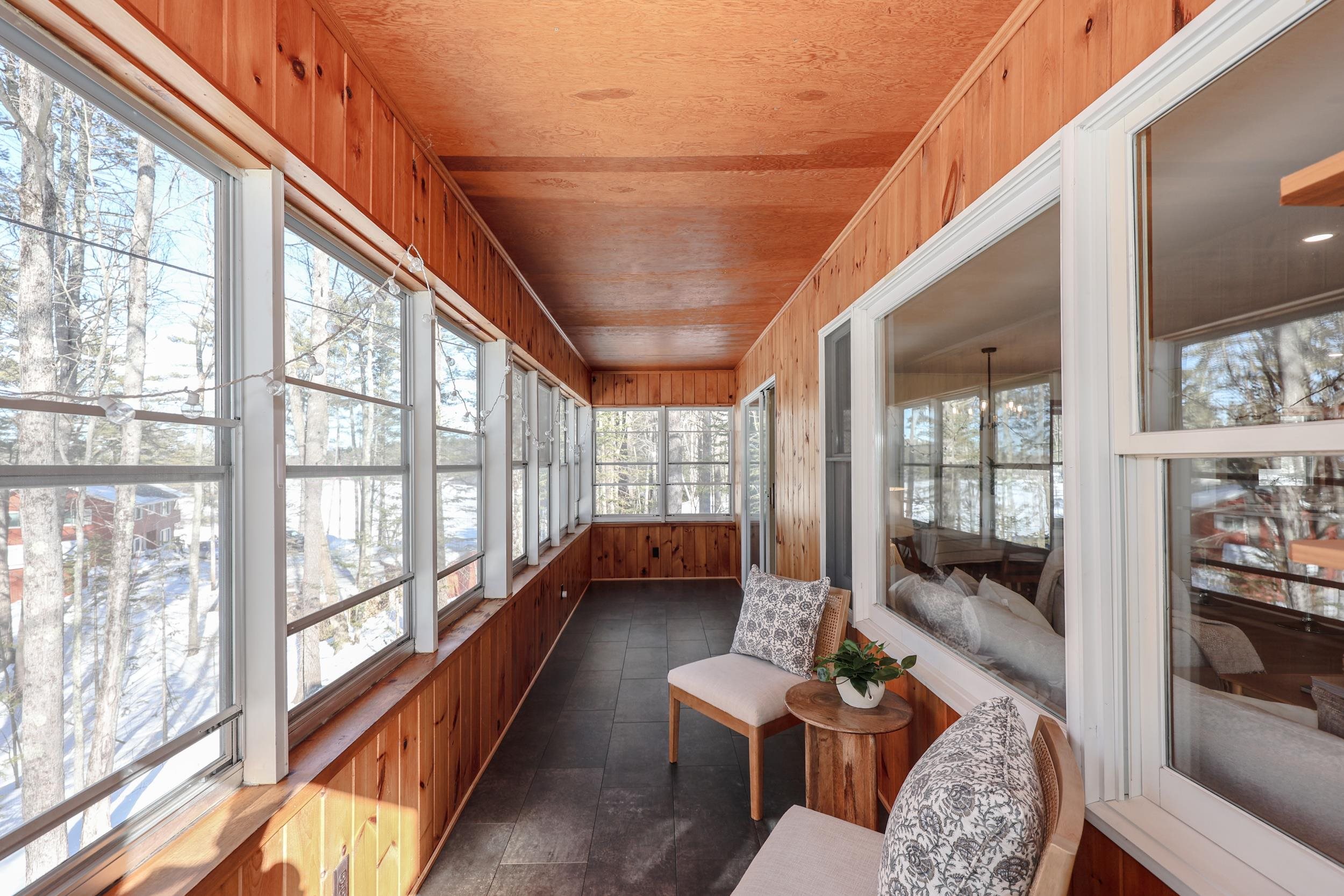 52 Lily Pond Rd, Somersworth, NH 03878