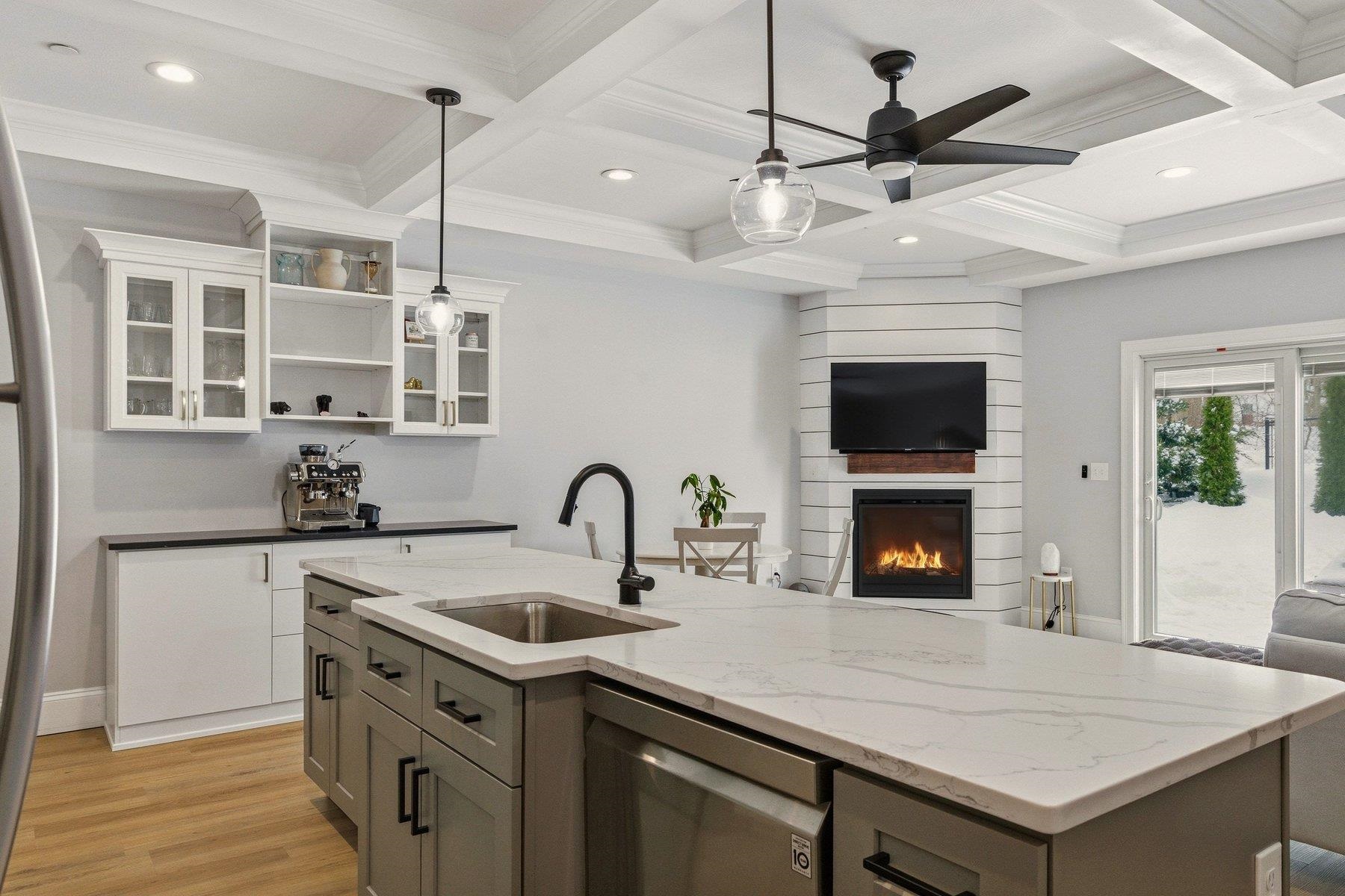 114 Saratoga Way, Portsmouth, NH 03801