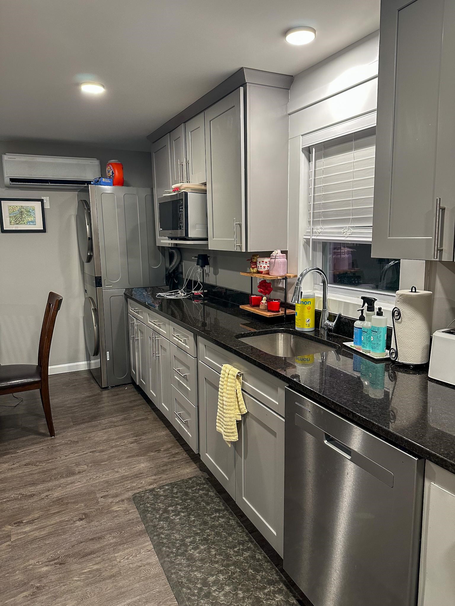 9 Monarch Way, Portsmouth, NH, 03801