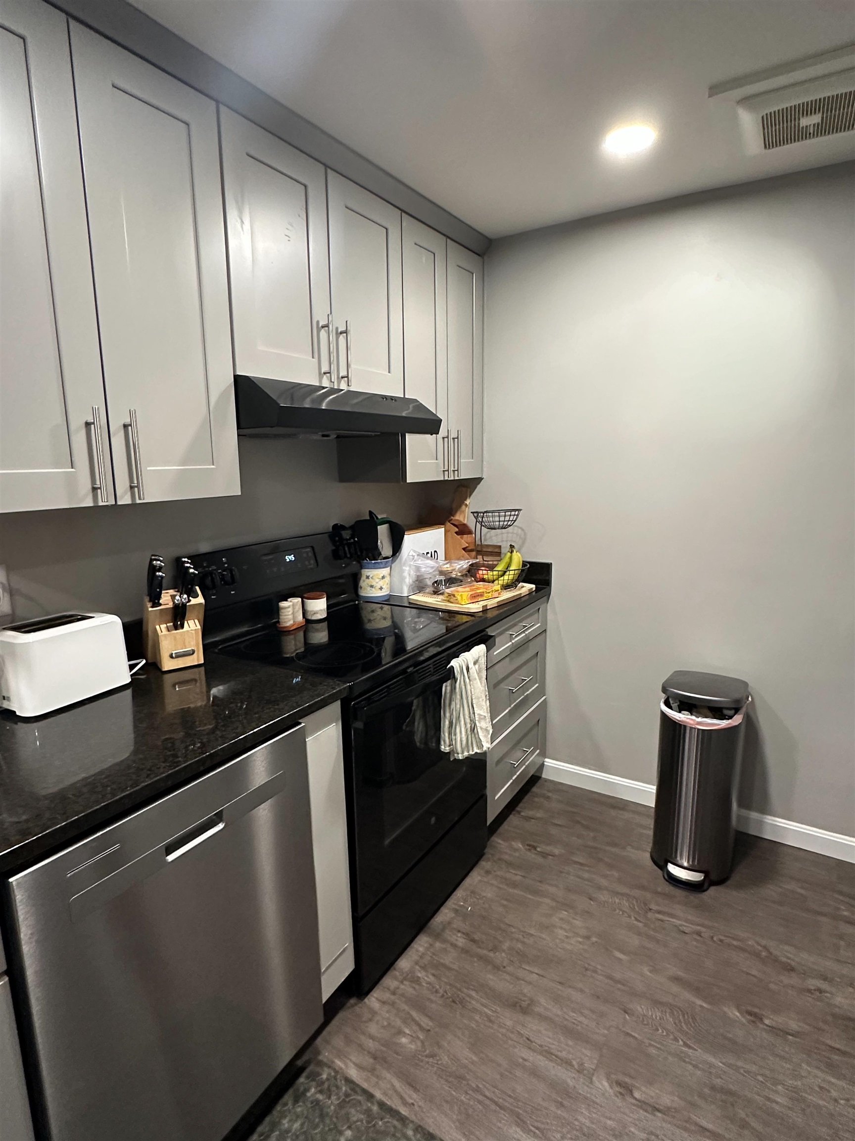 9 Monarch Way, Portsmouth, NH, 03801