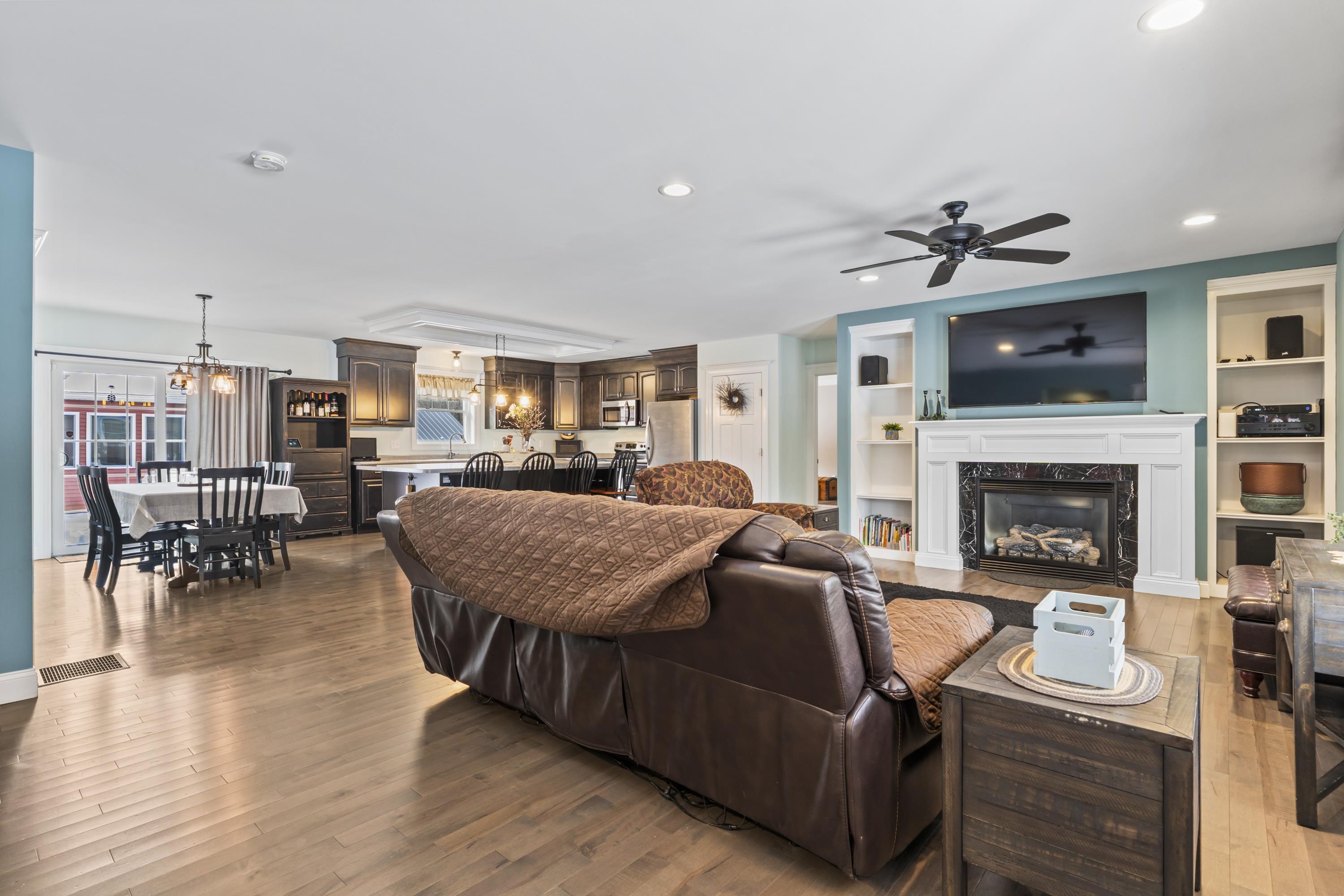 249 Clement Rd, Rollinsford, NH 03869