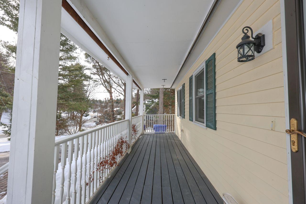 15 Lund Dr, Hudson, NH 03051