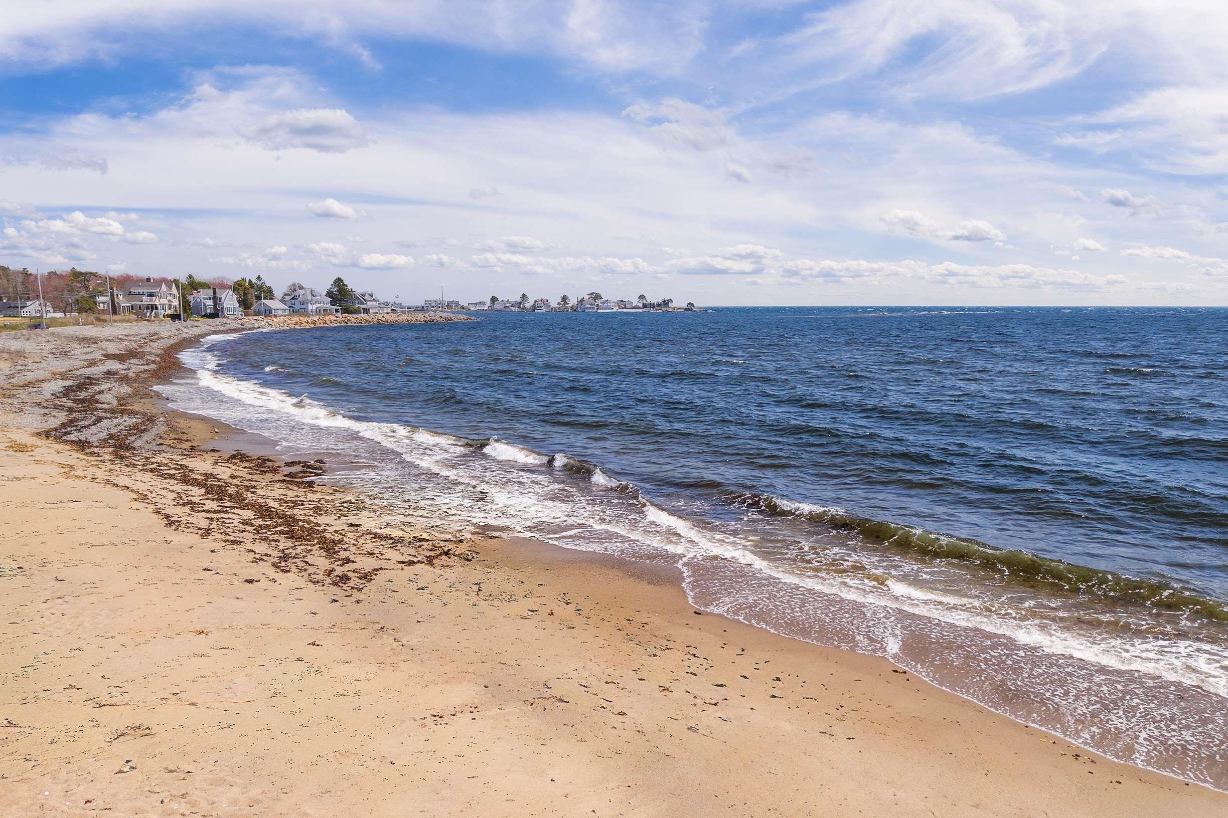 Homes for sale in Kennebunk, ME | 53 Great Hill Rd, Kennebunk, ME 04043 | MLS# 5076436