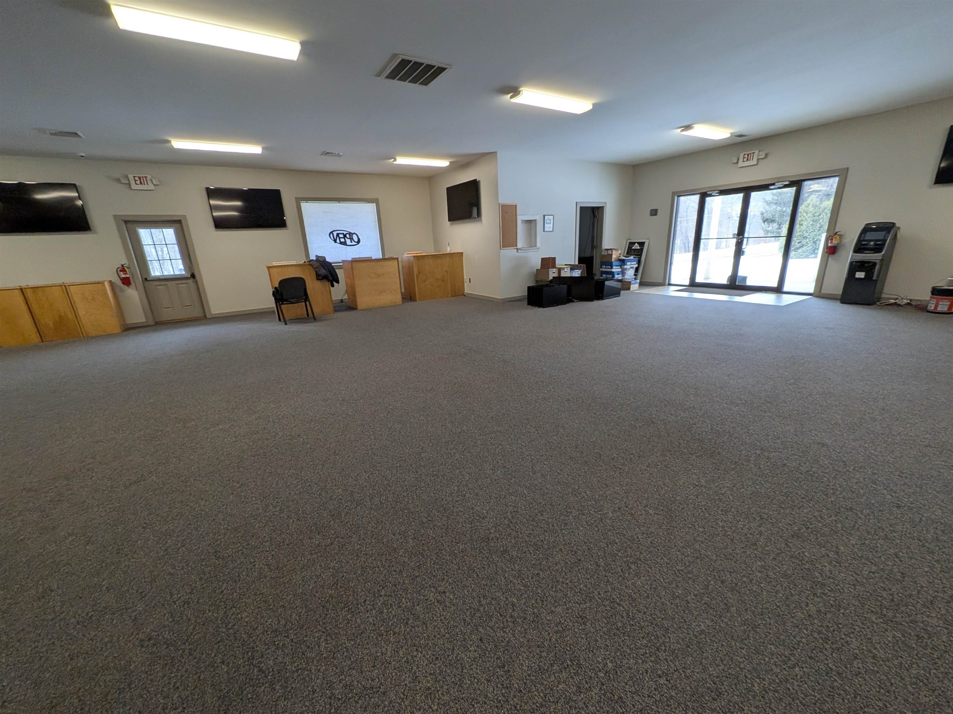 482 Brattleboro Rd, Hinsdale, NH 03451