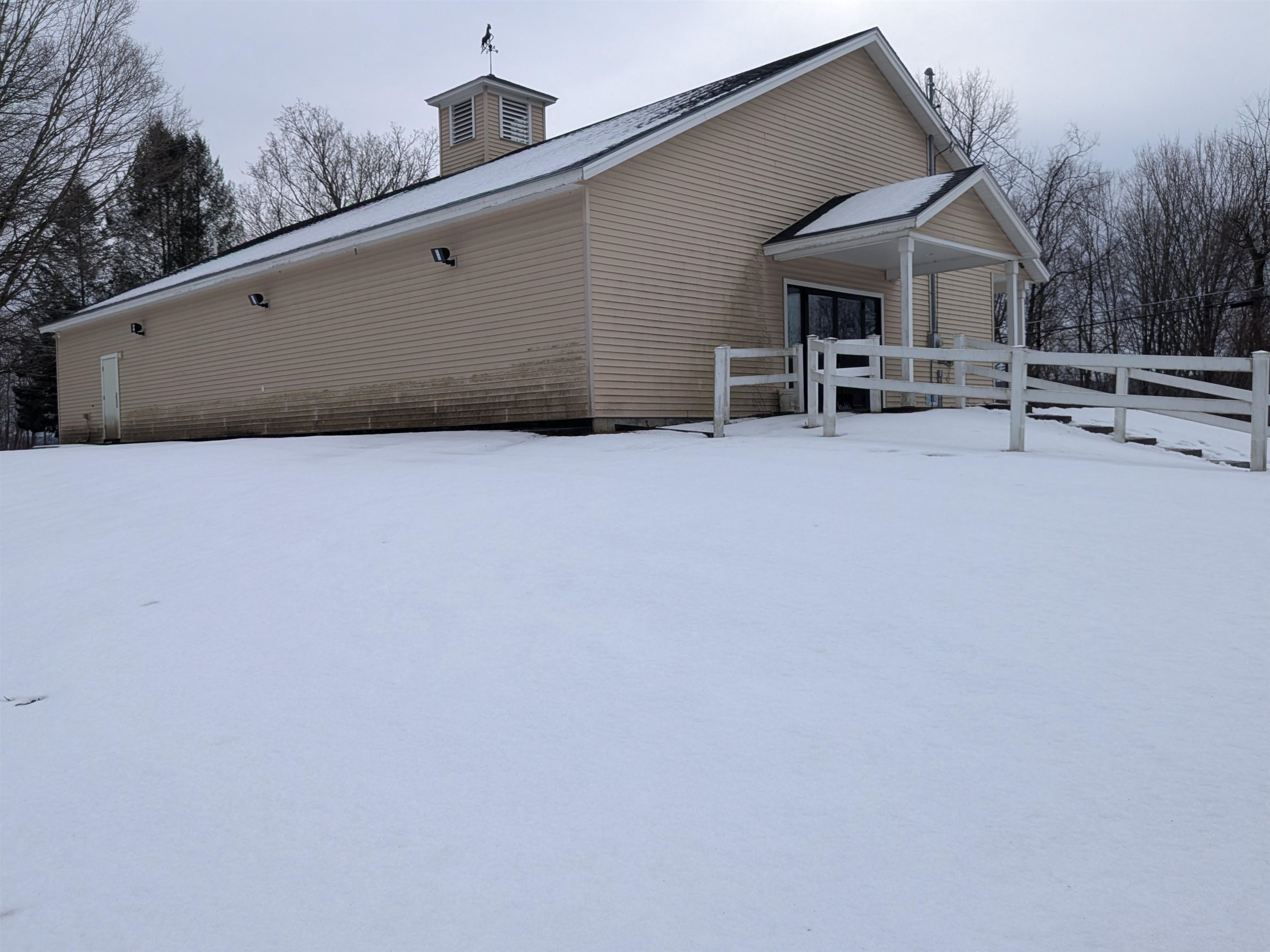 482 Brattleboro Rd, Hinsdale, NH 03451