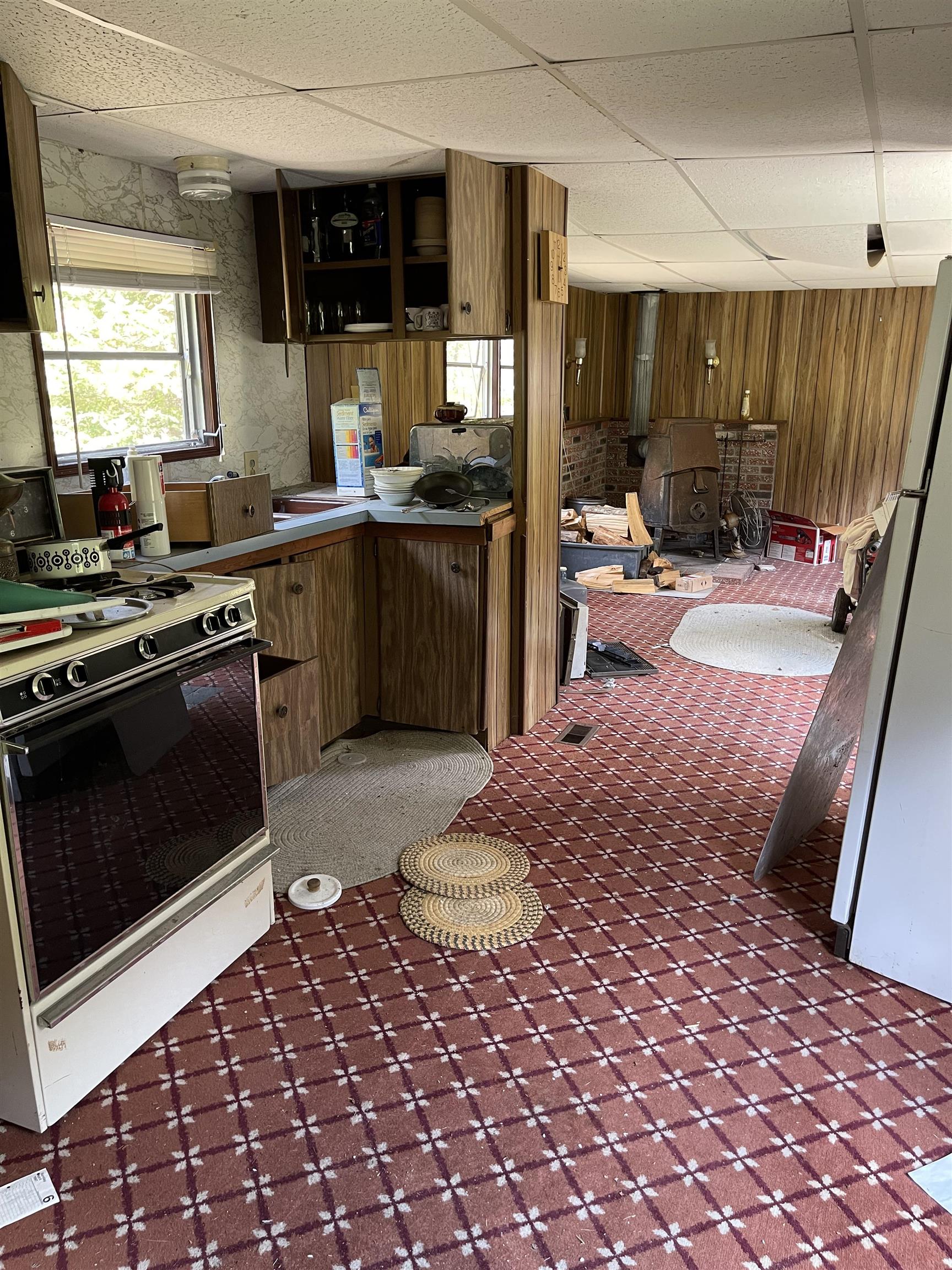 20 Brock Ln, Groton, NH 03241