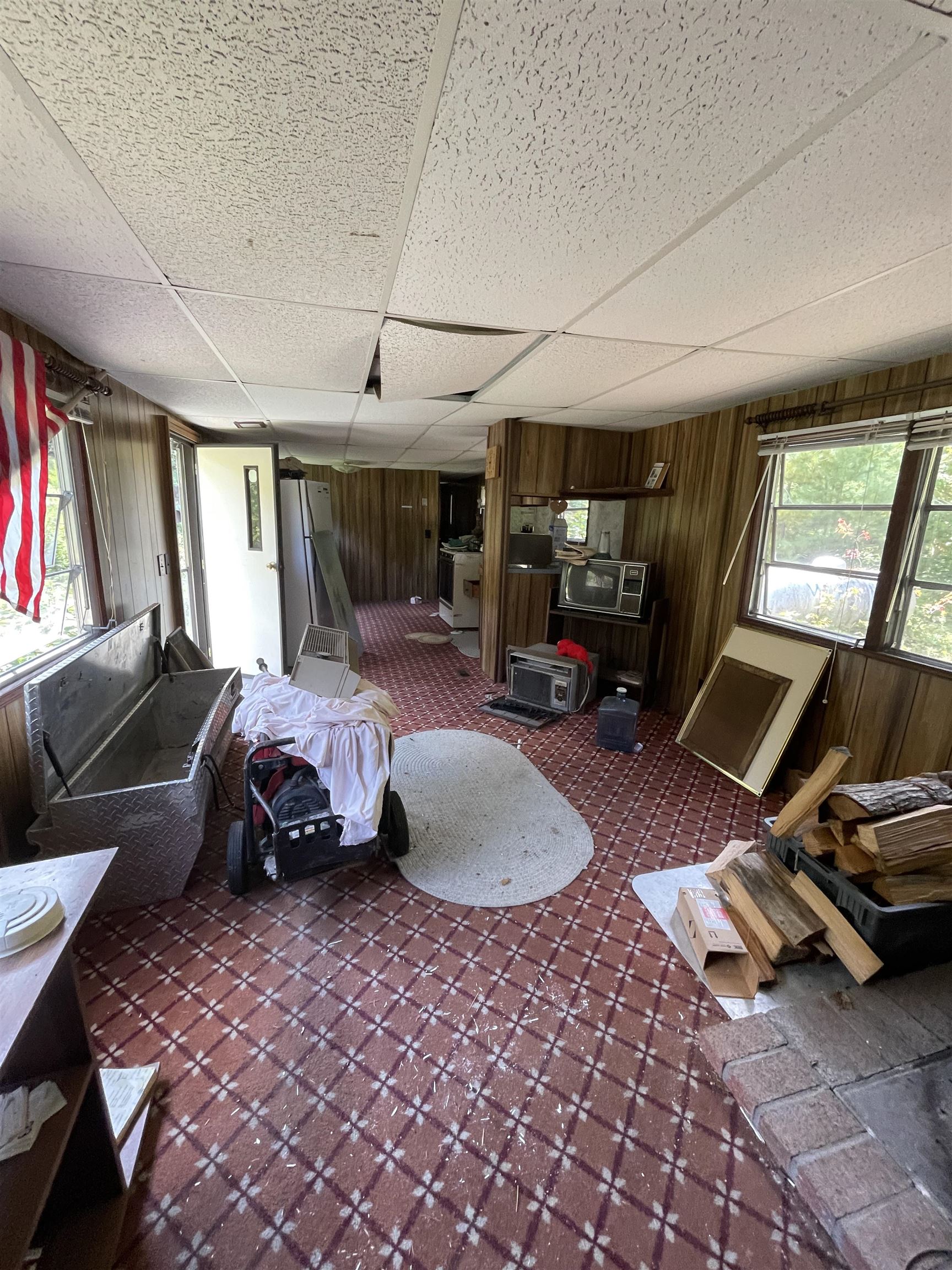 20 Brock Ln, Groton, NH 03241