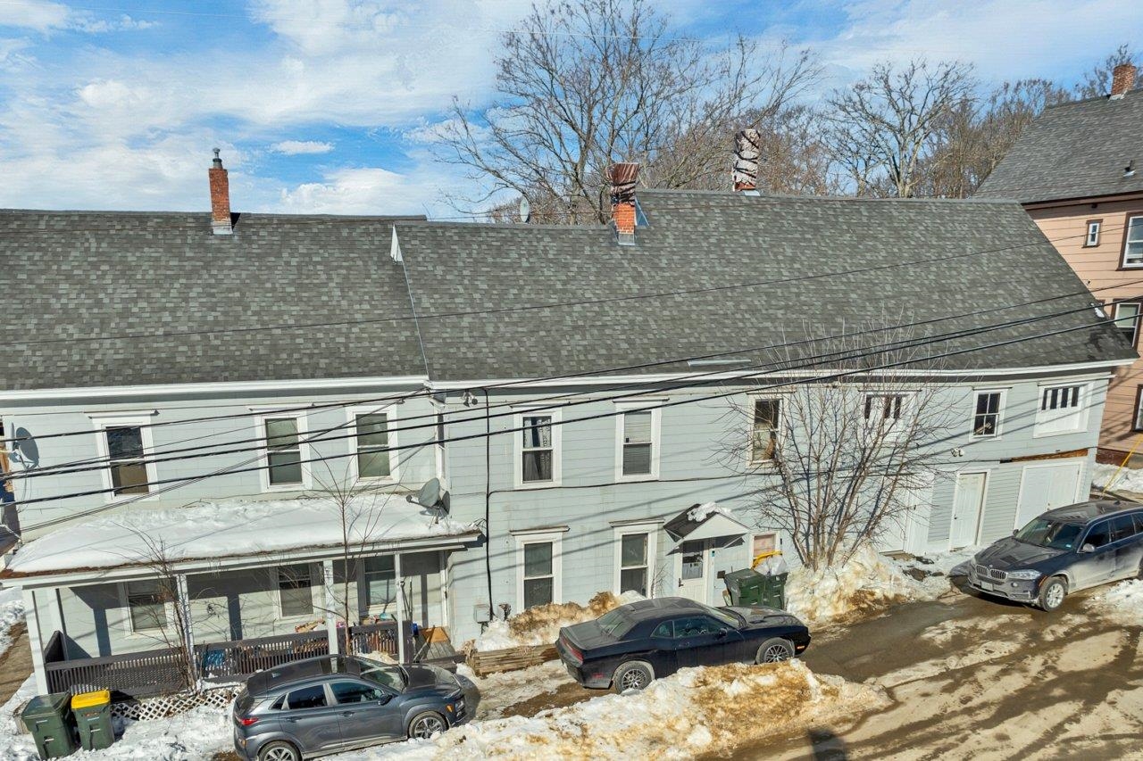 24 Baldwin St, Laconia, NH 03246