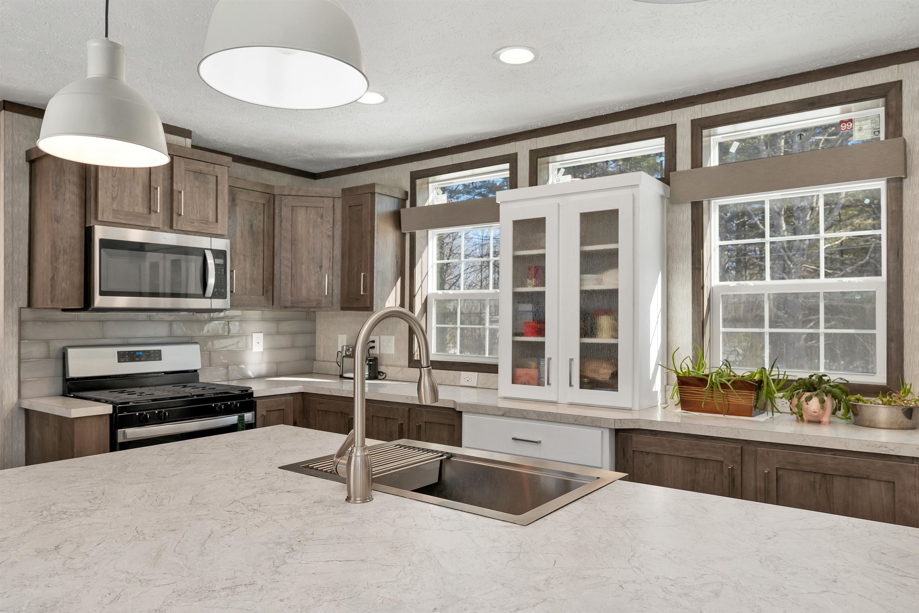 101 Thurley Rd, Ossipee, NH 03814