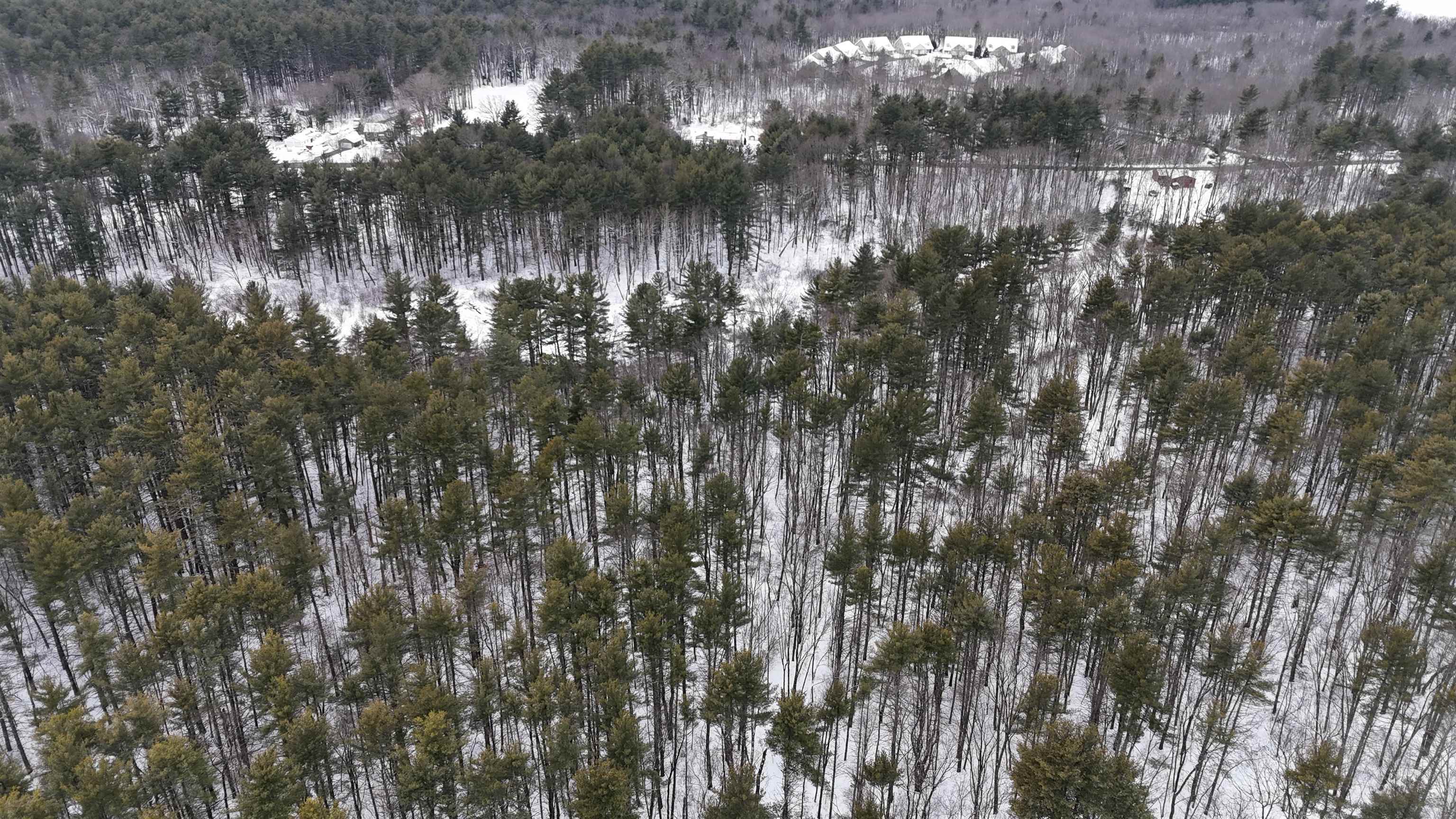 101 Page Rd, Litchfield, NH 03052