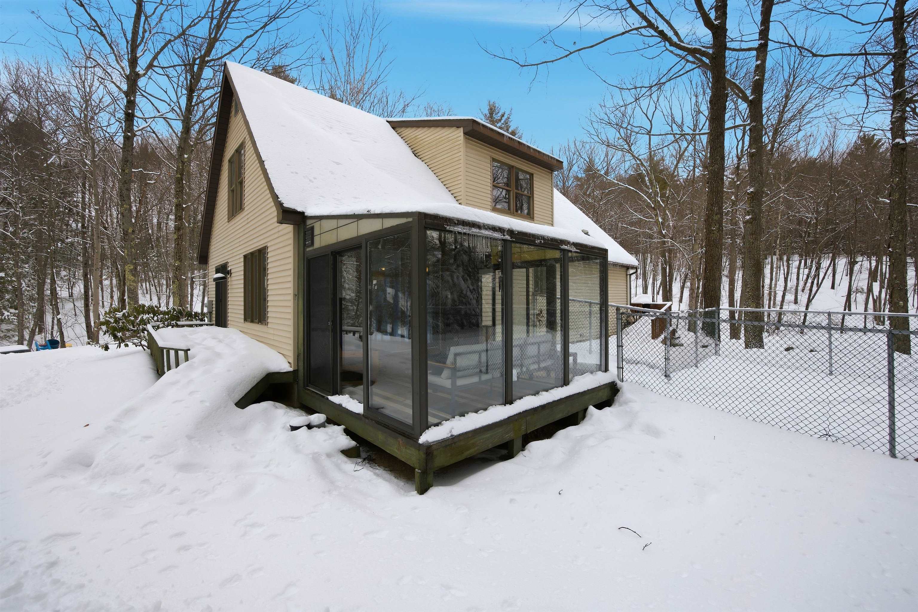 29 S Bow Dunbarton Rd, Bow, NH 03304