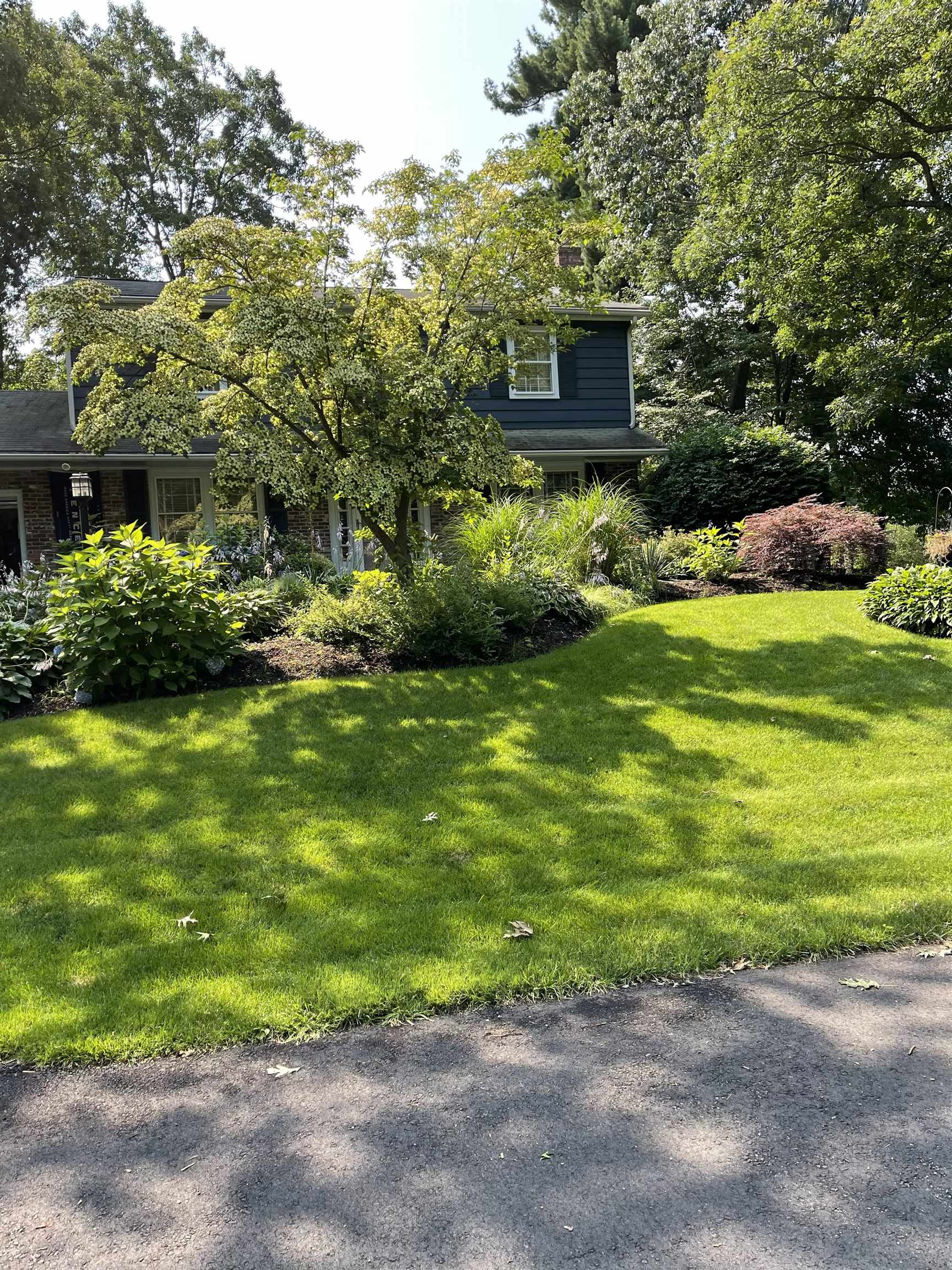 51 Farmington Rd, Nashua, NH 03060