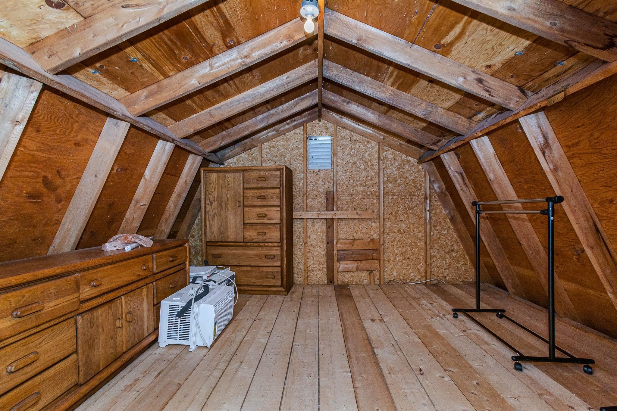 14 Londonderry Rd, Windham, NH 03087