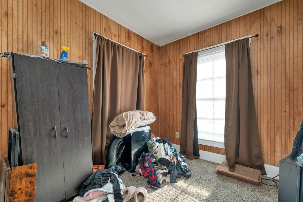 1073 Union Ave, Laconia, NH 03246