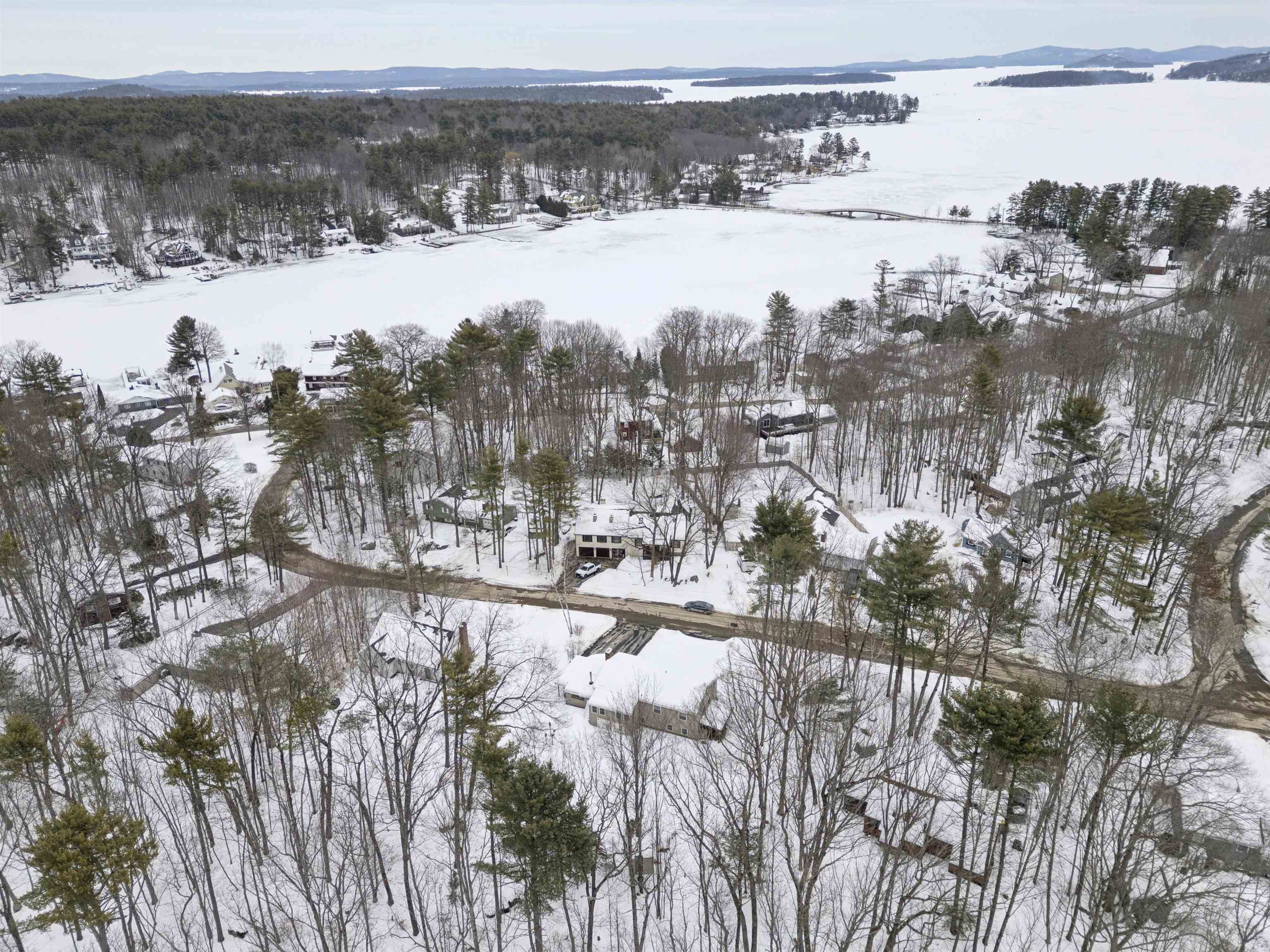 96 Woodvale Dr, Laconia, NH 03246