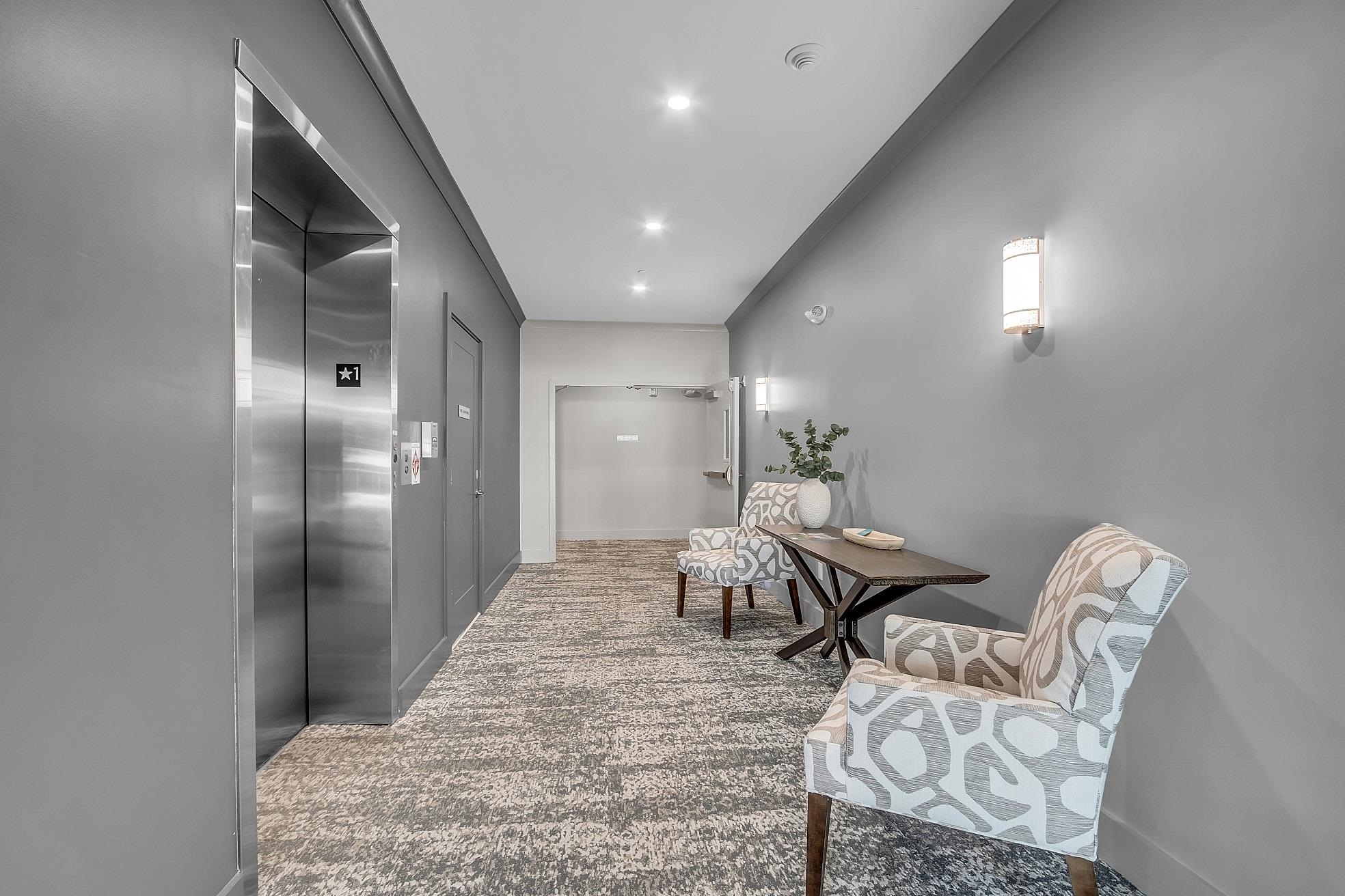 55 Pointe Pl #201, Dover, NH 03820