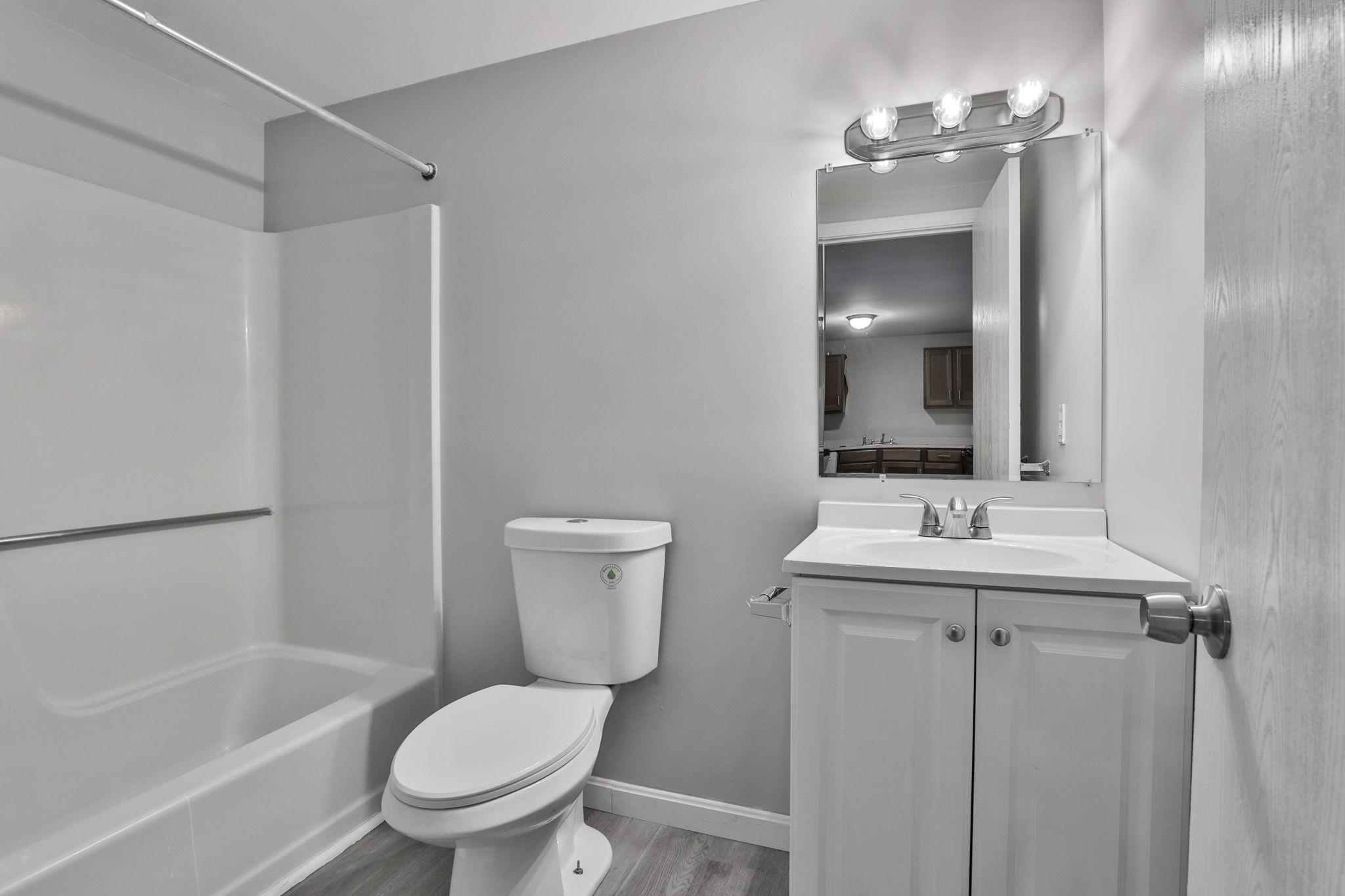 12 East Side Dr #13, Concord, NH 03301