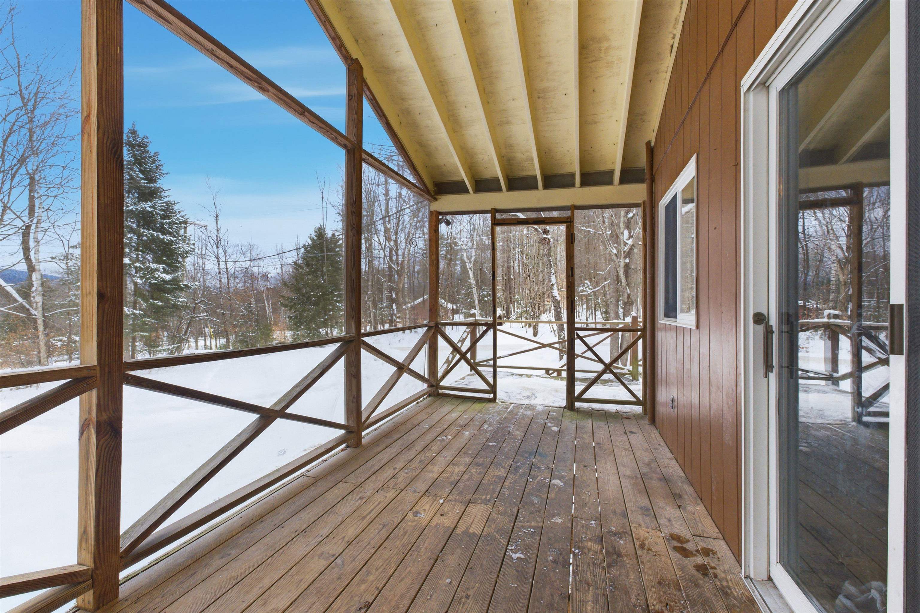 30 Deerfield Dr, Haverhill, NH 03785