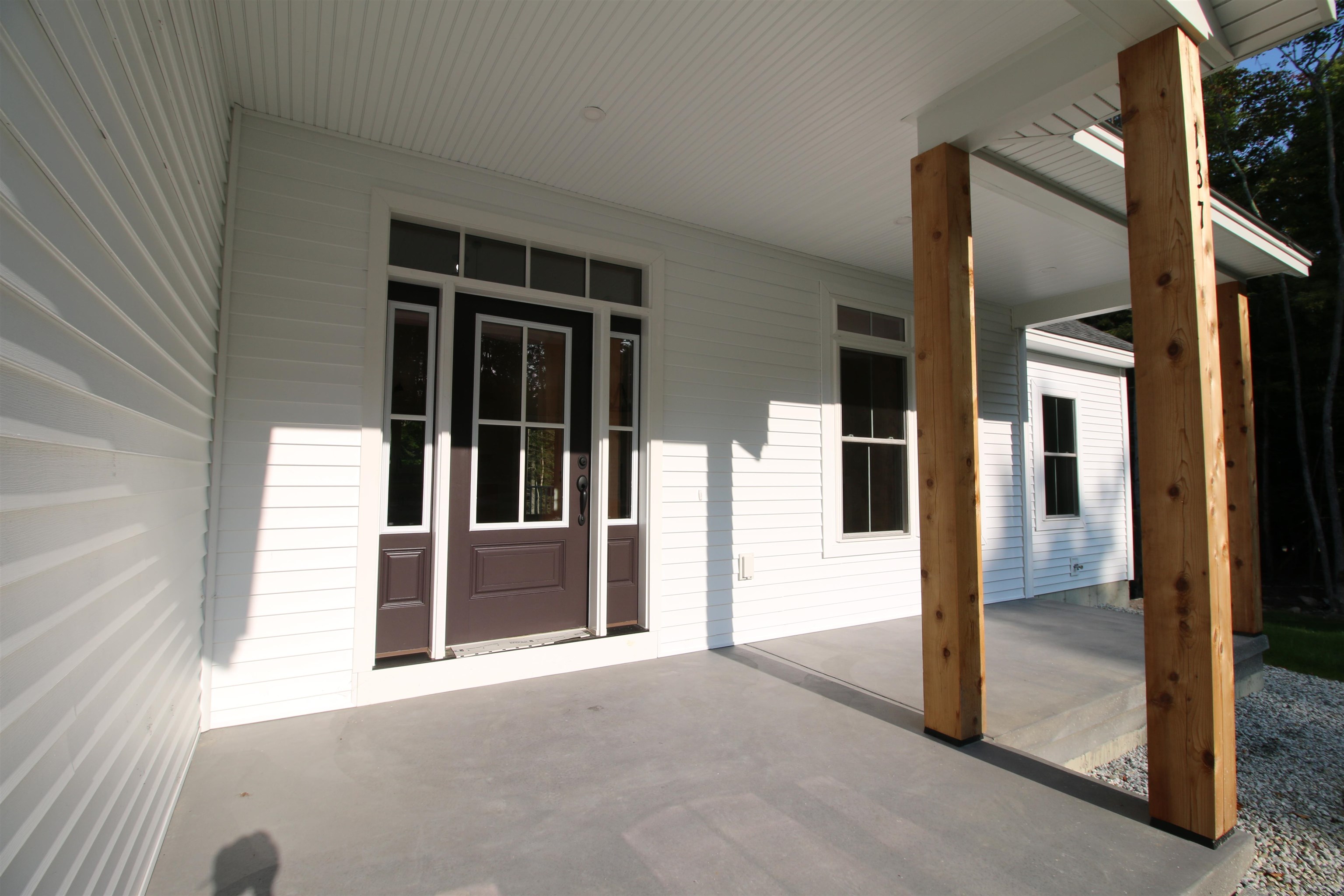 474 Blane Cir, Pembroke, NH 03275