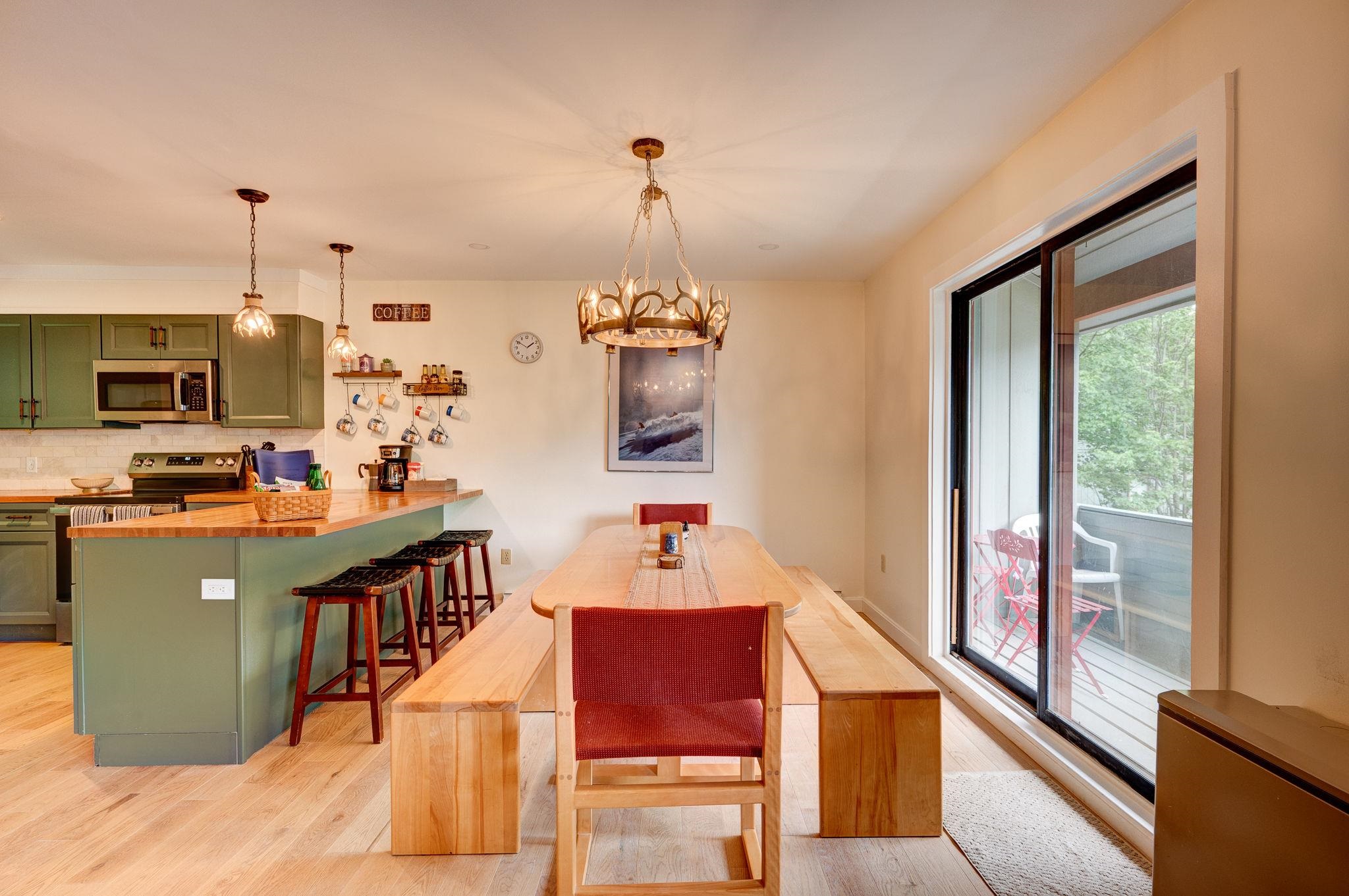 8 Granite Rd, Lincoln, NH 03251