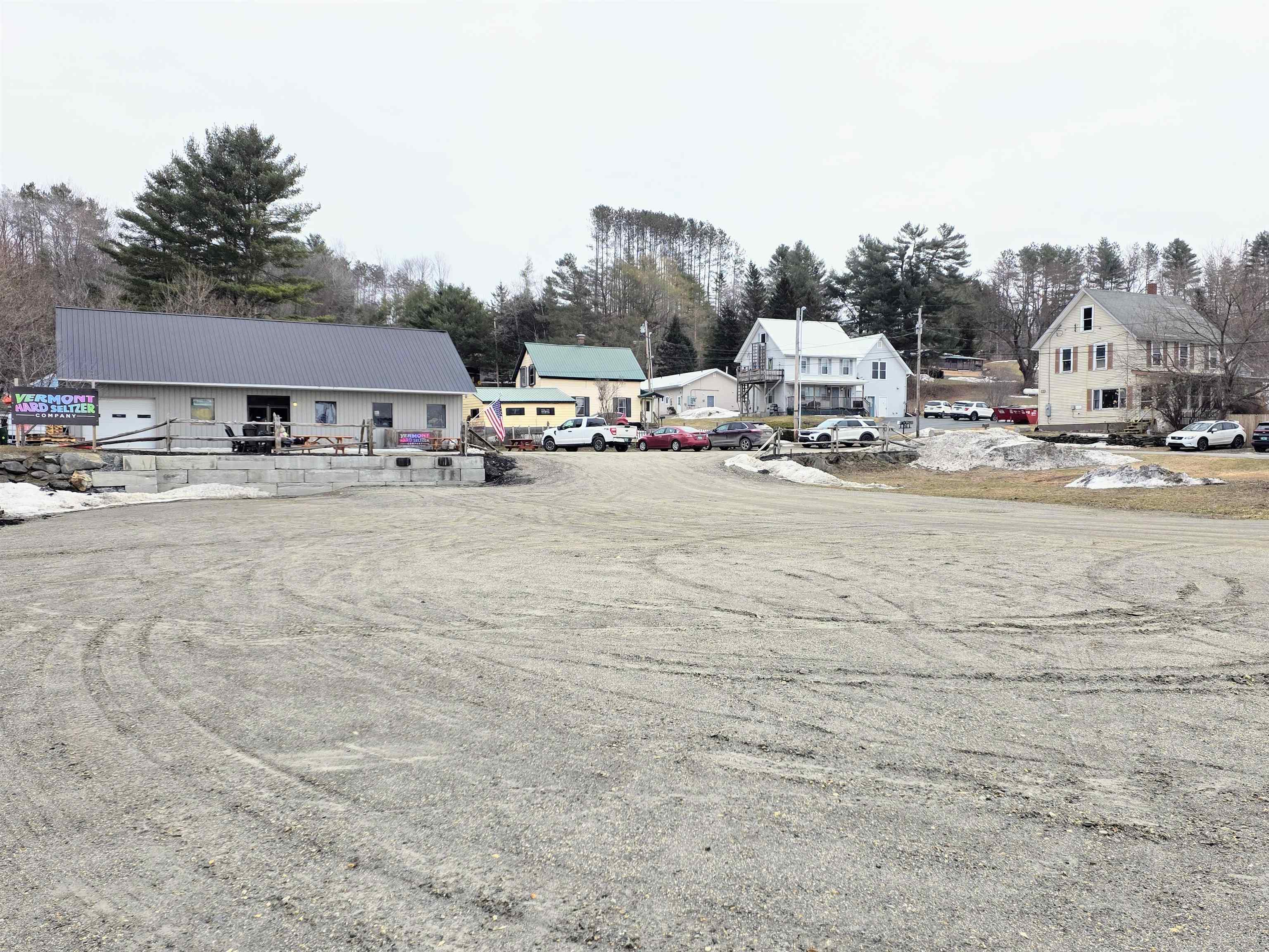 View of Lot only / 216 Broad St