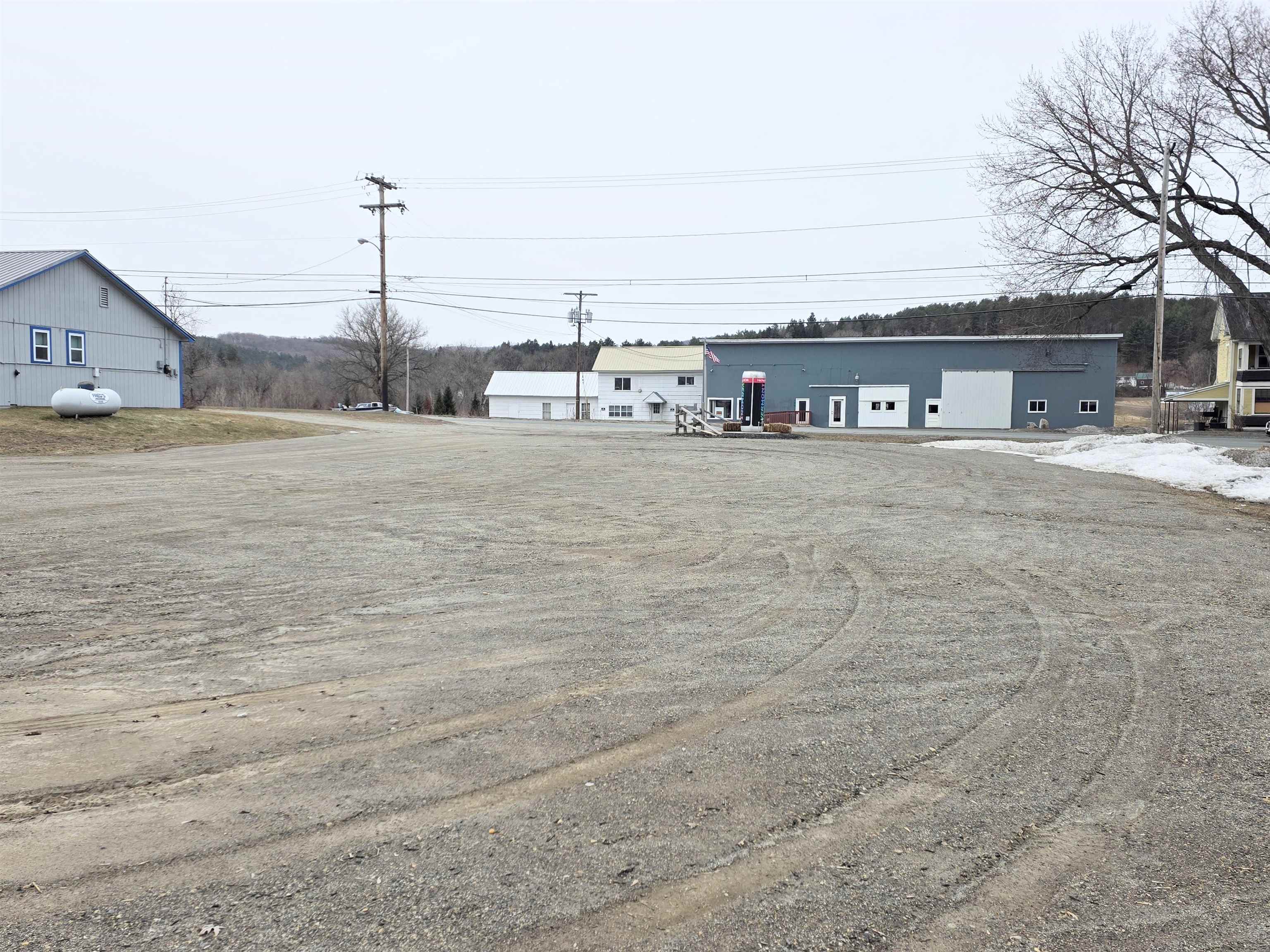 Lot Only / 216 Broad St