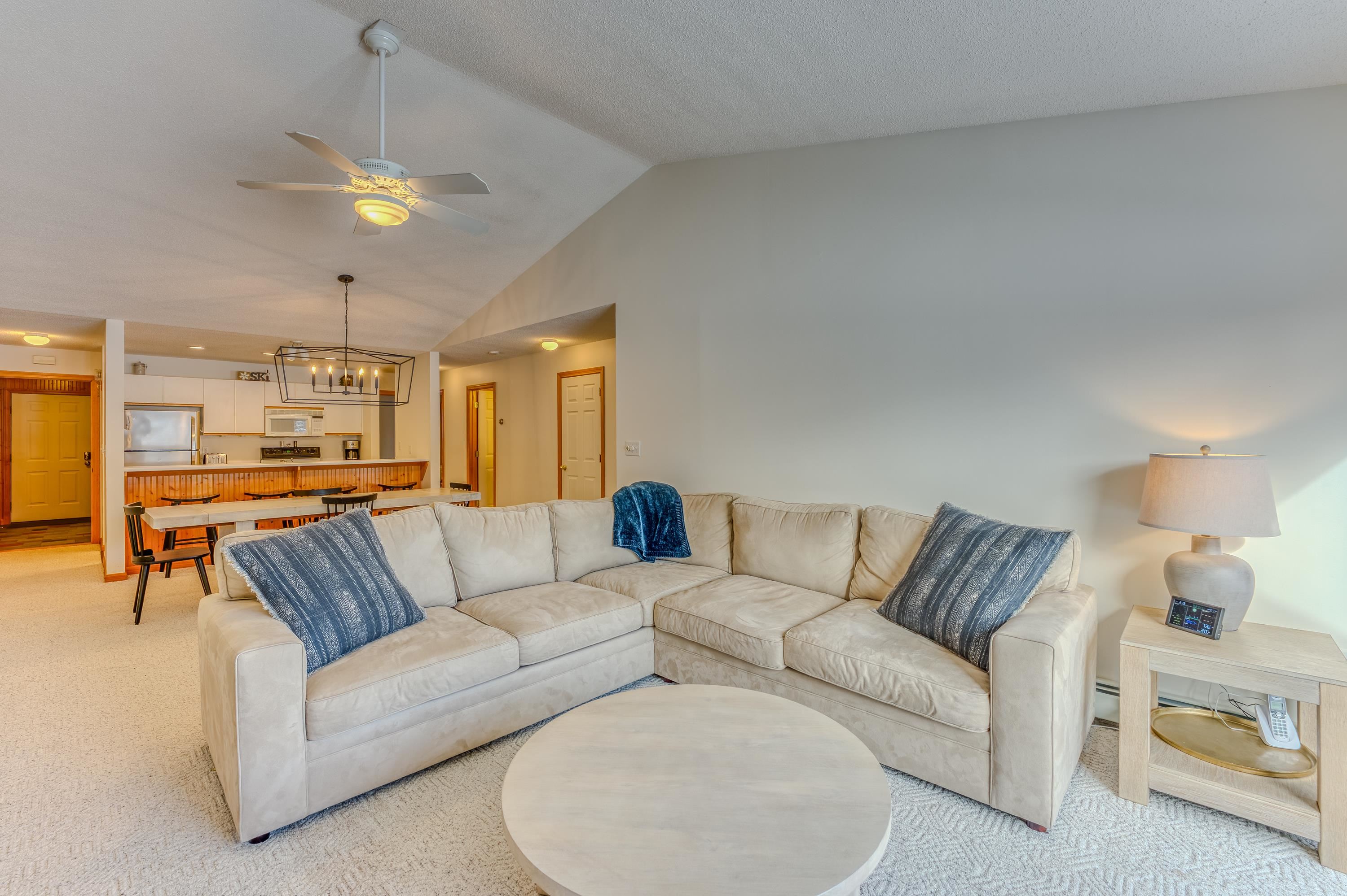 67 Stickney Cir, Carroll, NH 03575